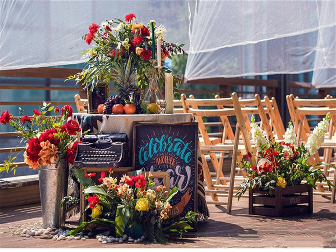 欧式撞色户外婚礼布置