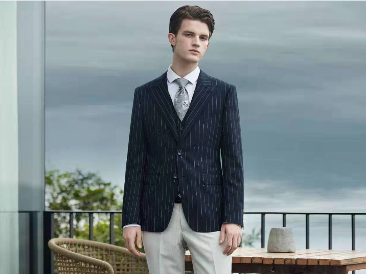 UMe男士西装高级量身定制5件套 超高性价比