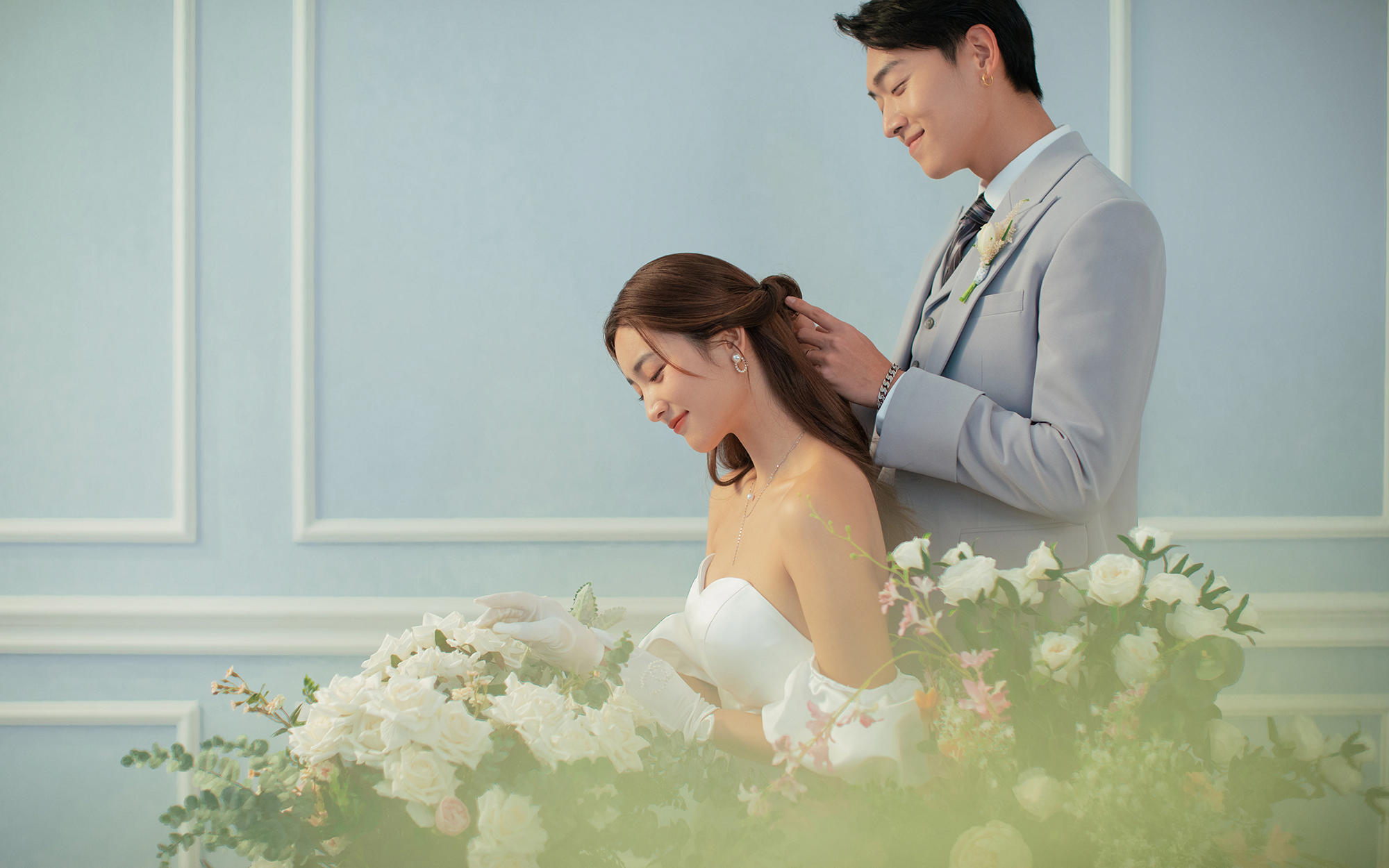 【特价套系】内景系列+赠千元礼包丨婚纱摄影