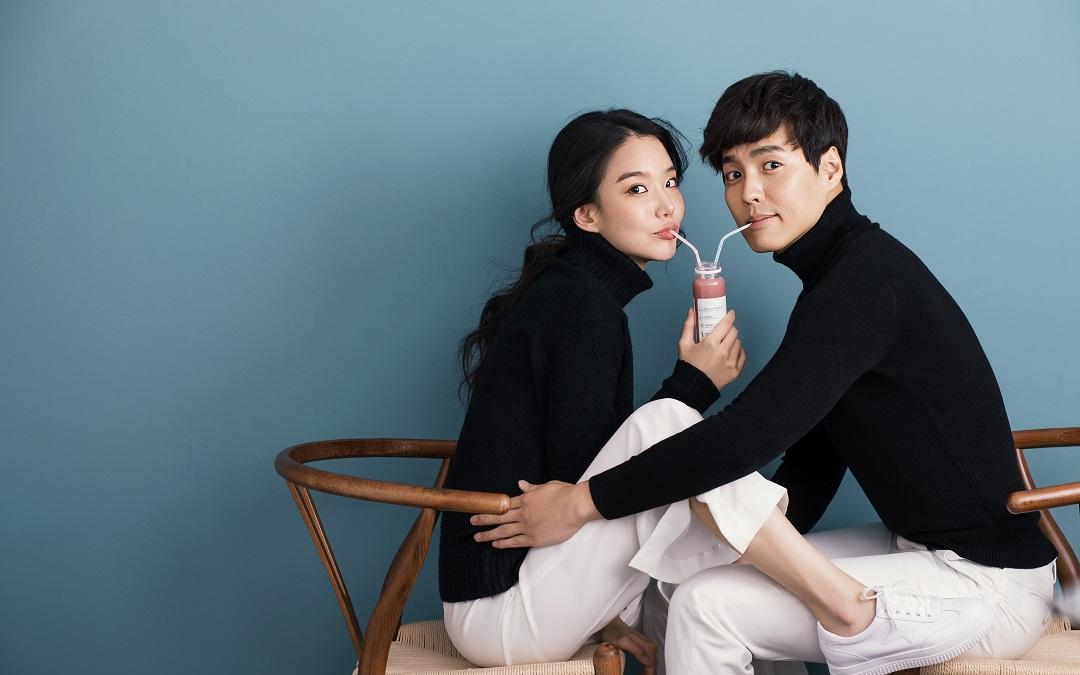 底片全送＋10服10造＋总监团队量身定制