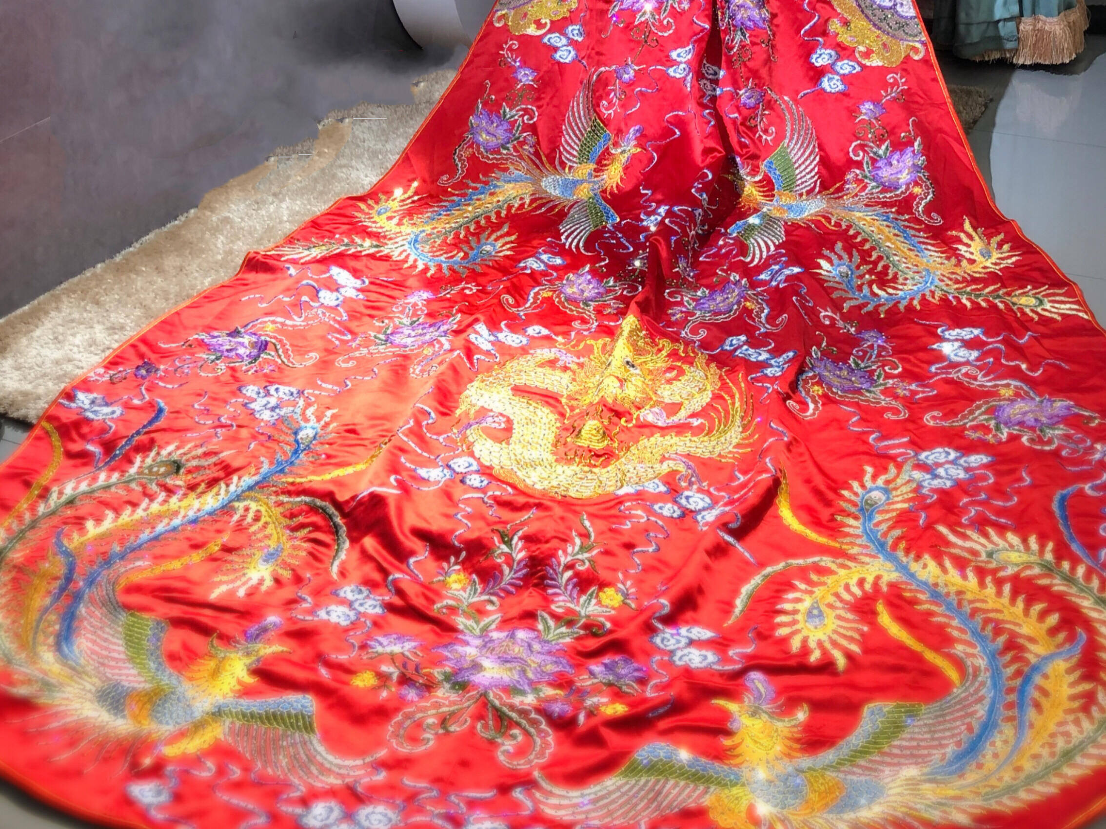 阳泉婚纱礼服高定 中式婚礼套餐