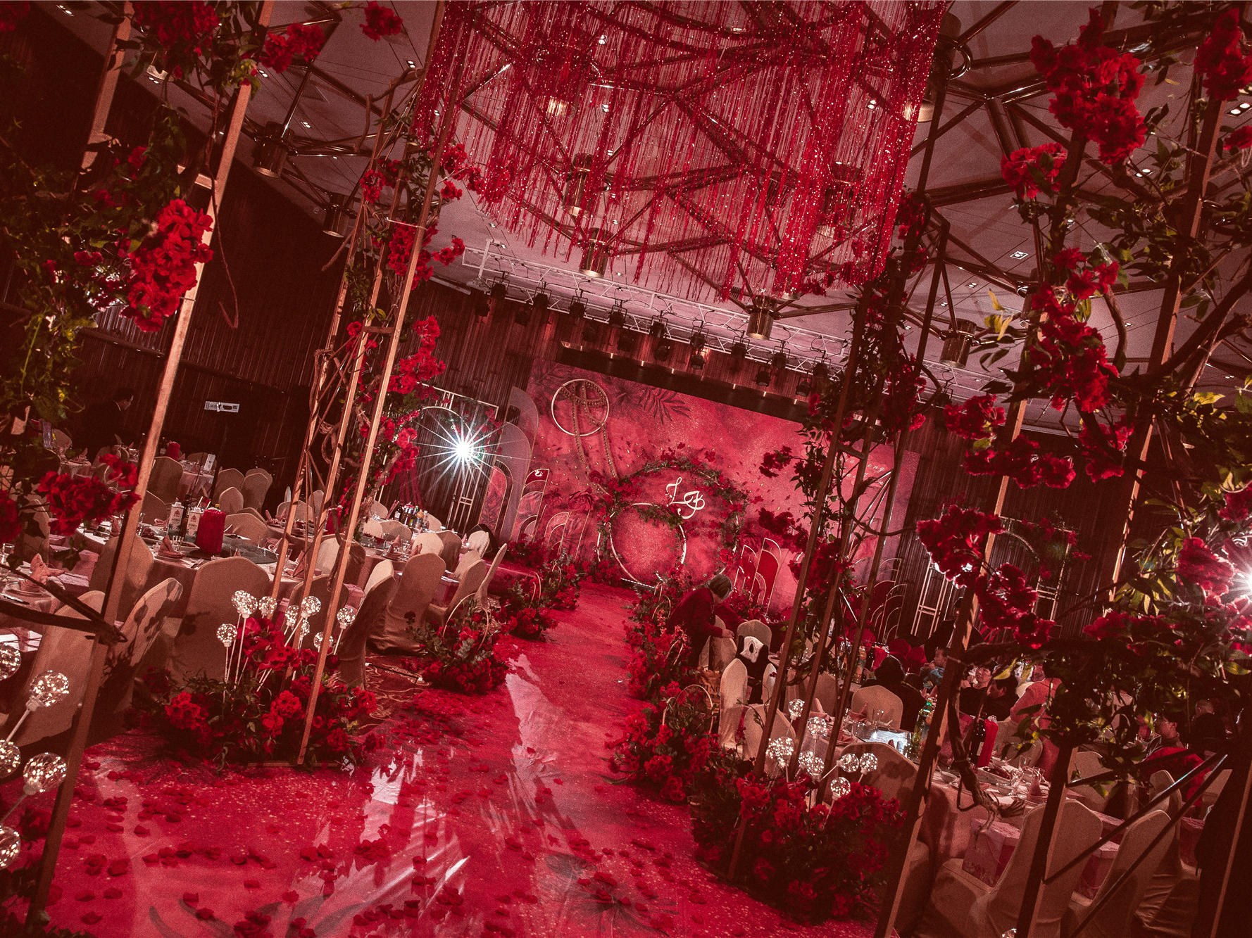 JIUJIU· 红金奢华大气 性价比超高