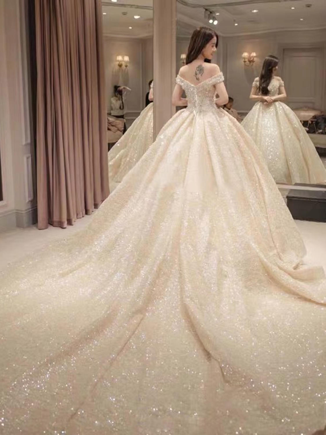 【超级显瘦】美莎殿堂亚洲设计师款