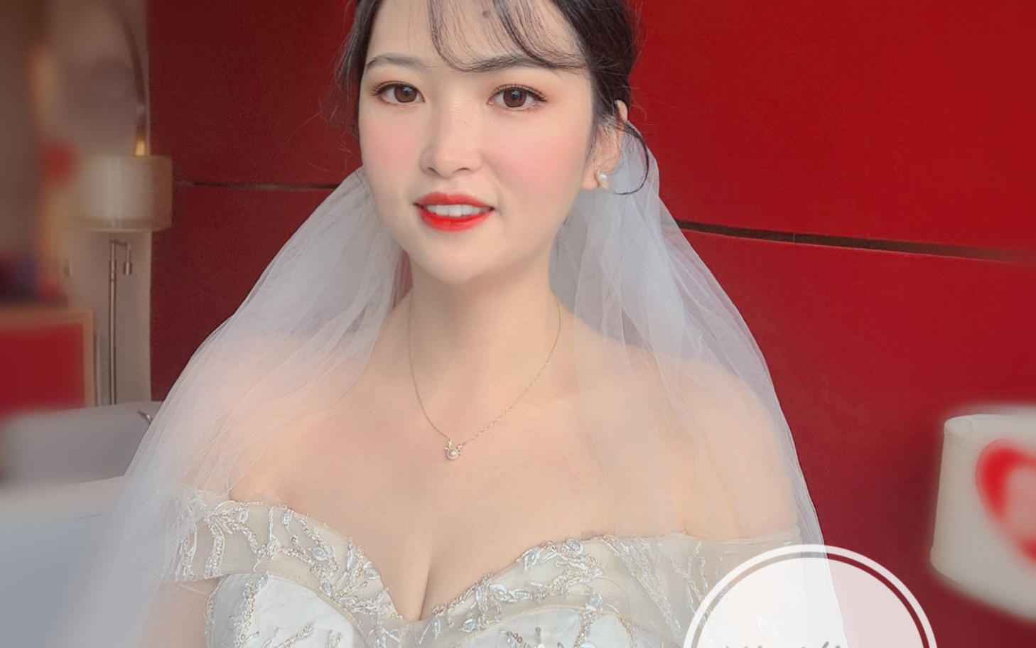 资深化妆师+全天跟妆(风格自选）超值套餐