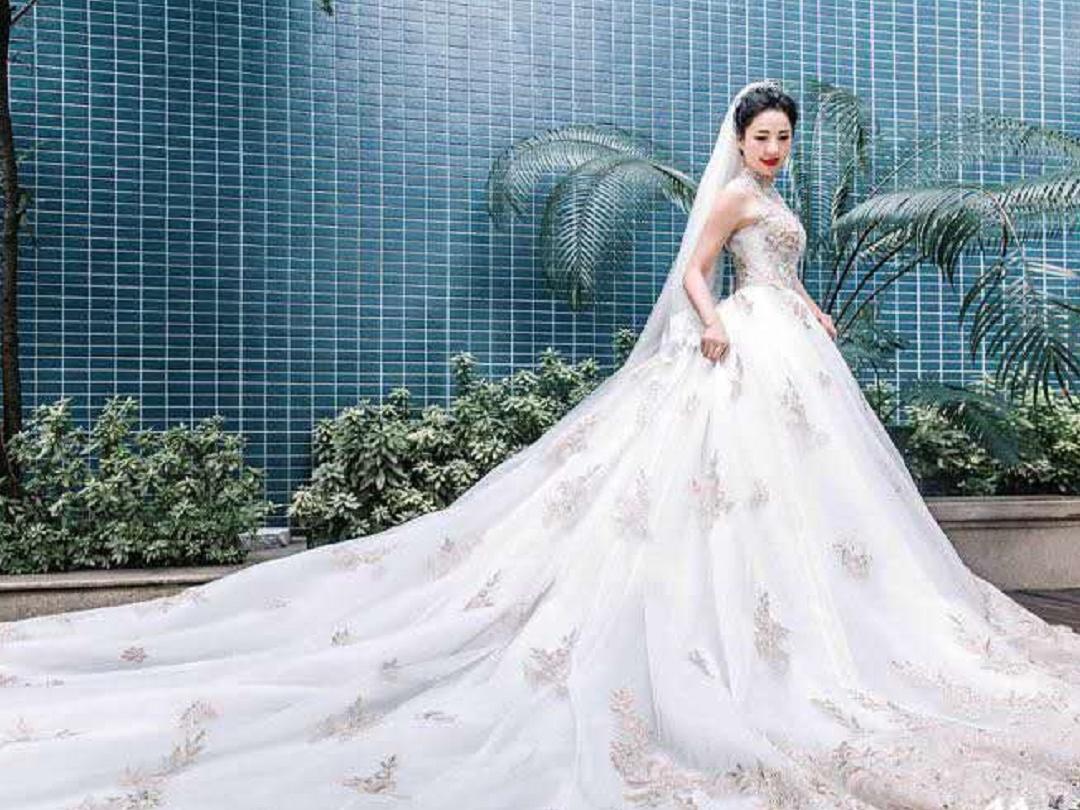 专业彩妆造型师全程新娘跟妆