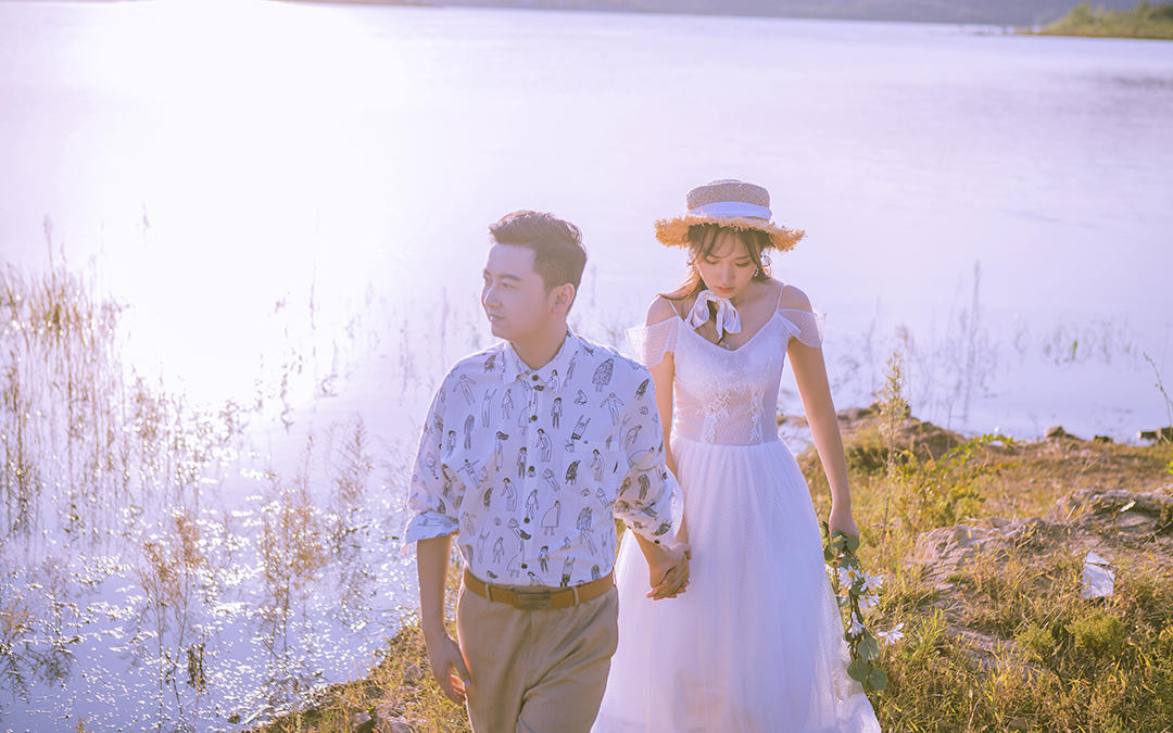 柒月映像結(jié)婚最美登記照