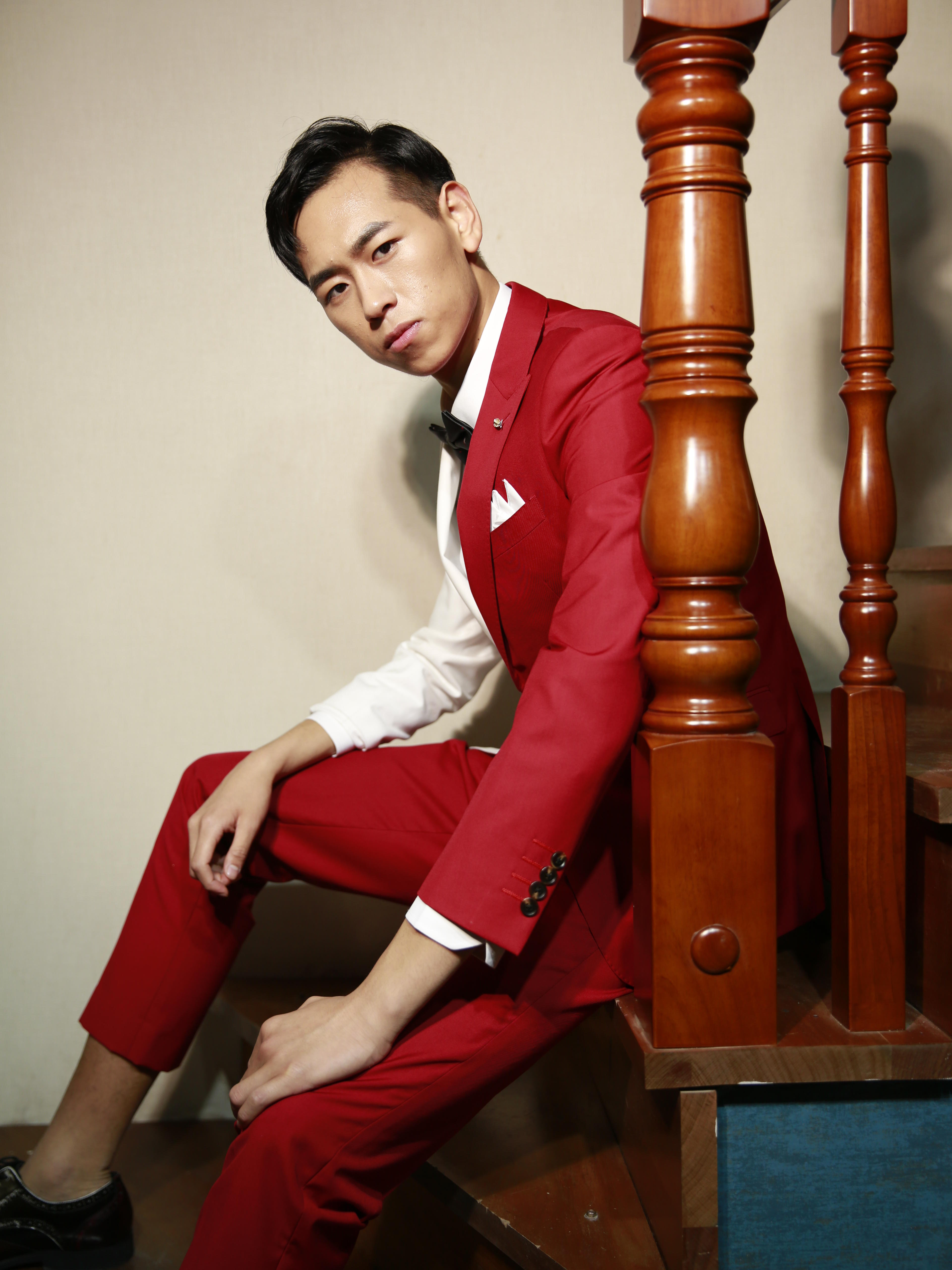 2020时装周红白拼色十件套