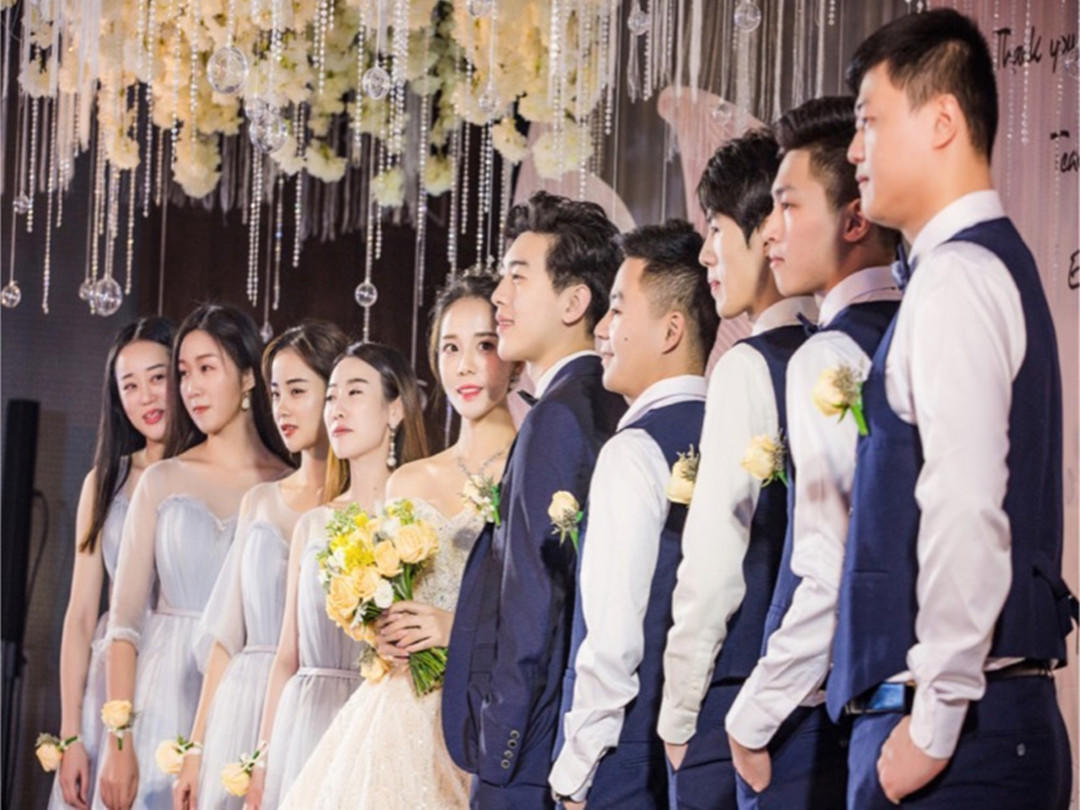 全天跟妆：日韩，复古，中式，森系。（榜单热销）