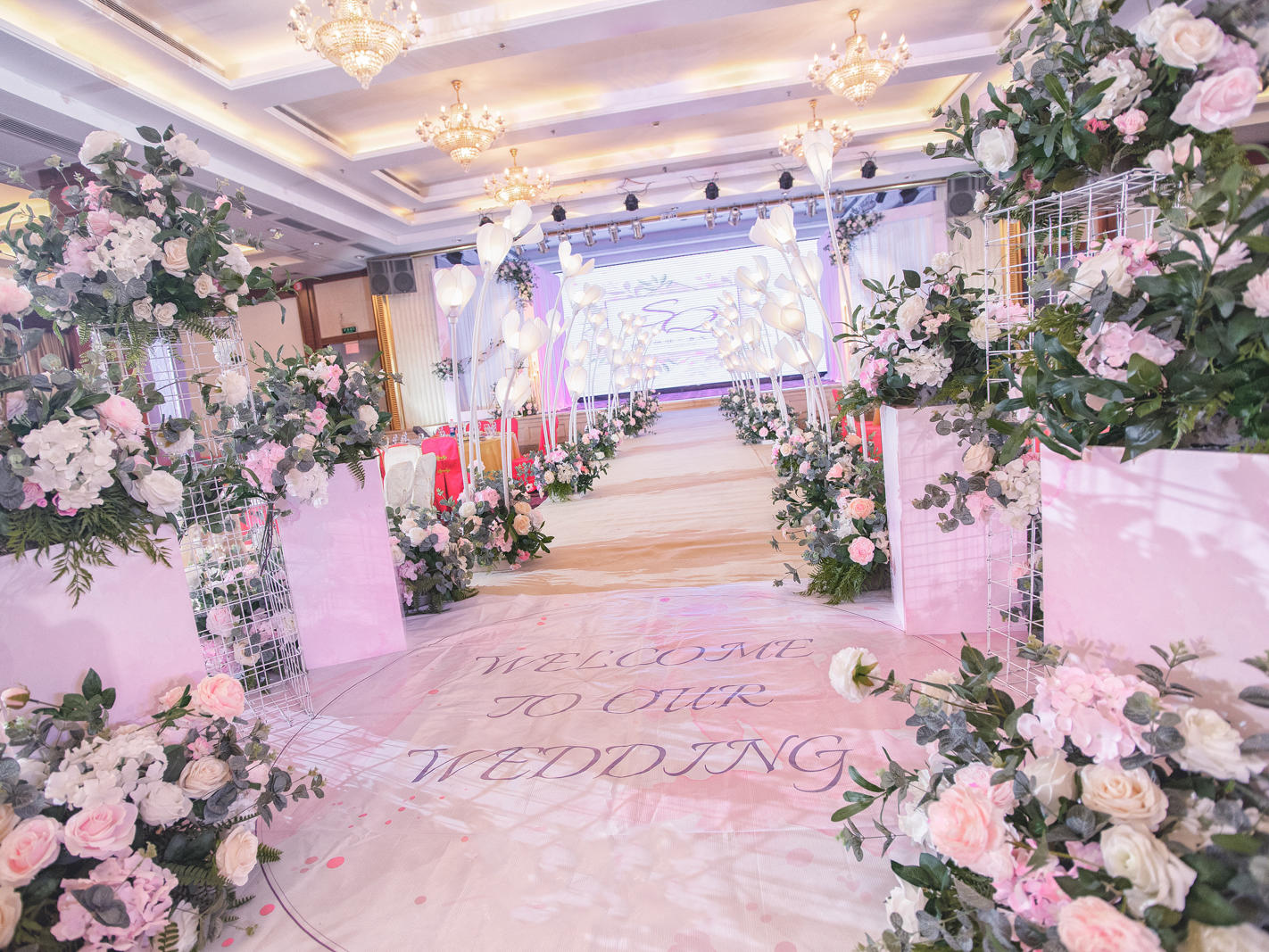 [万物皆甜]  粉色清新 电子屏套餐含主持摄像