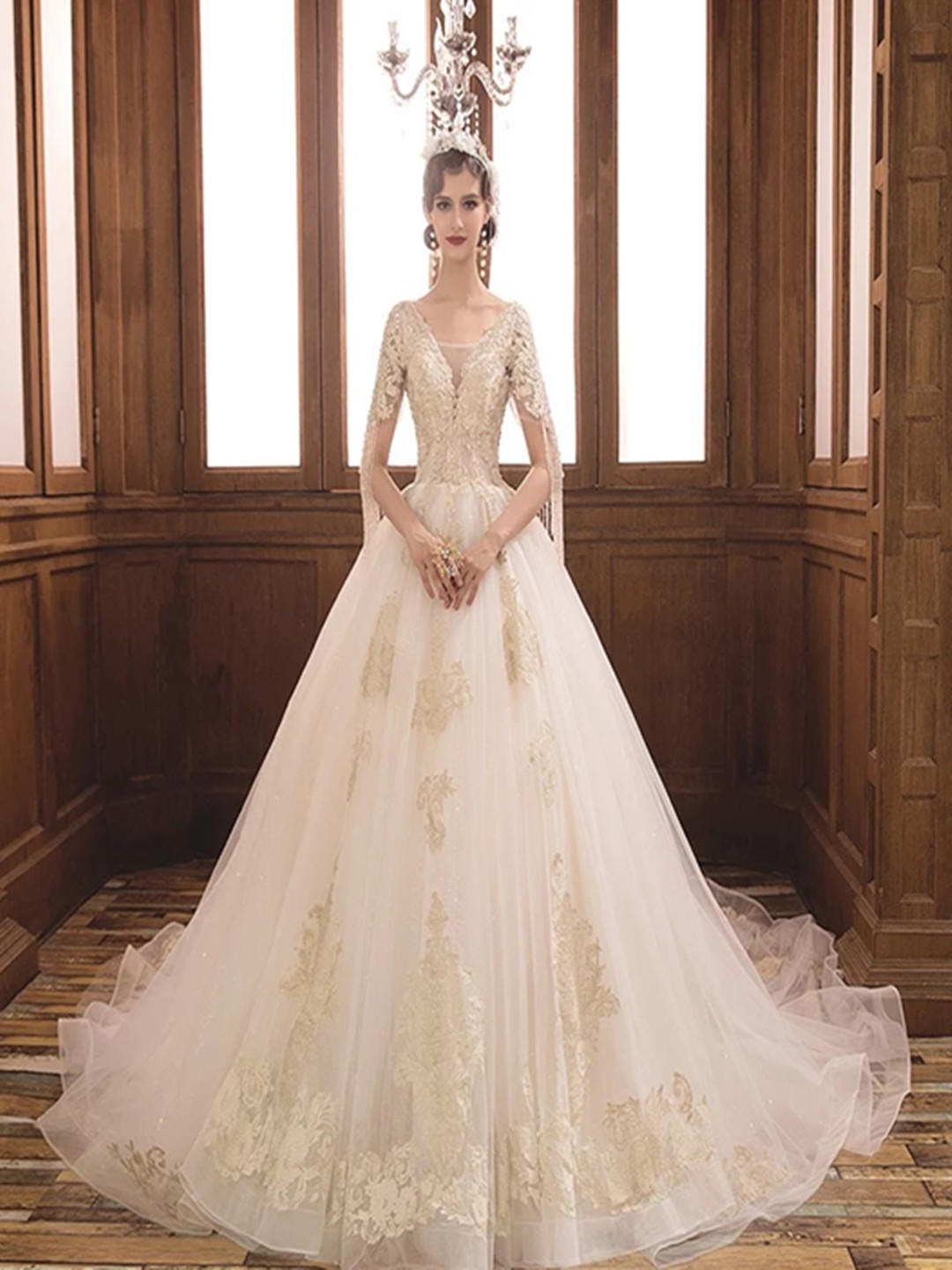 【特惠大促】新款婚纱礼服租赁4件组