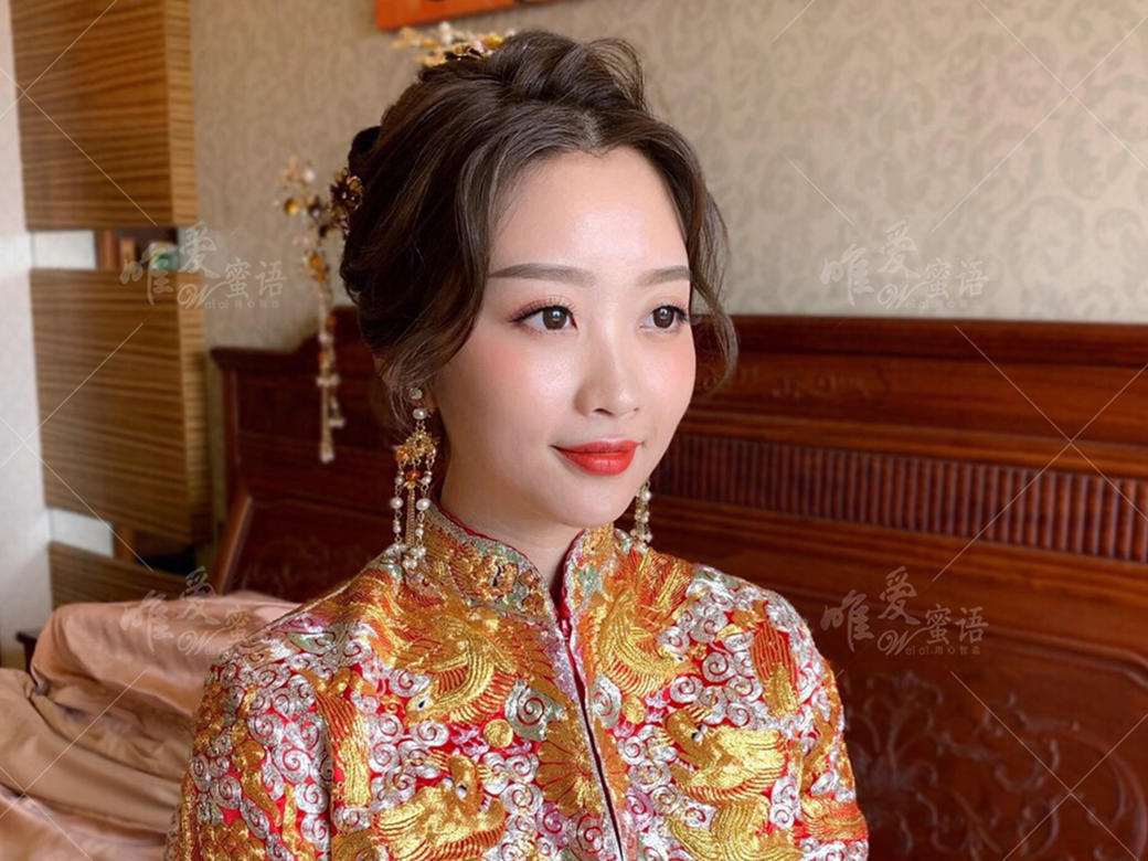 首席化妆师全天跟妆+送亲友妆