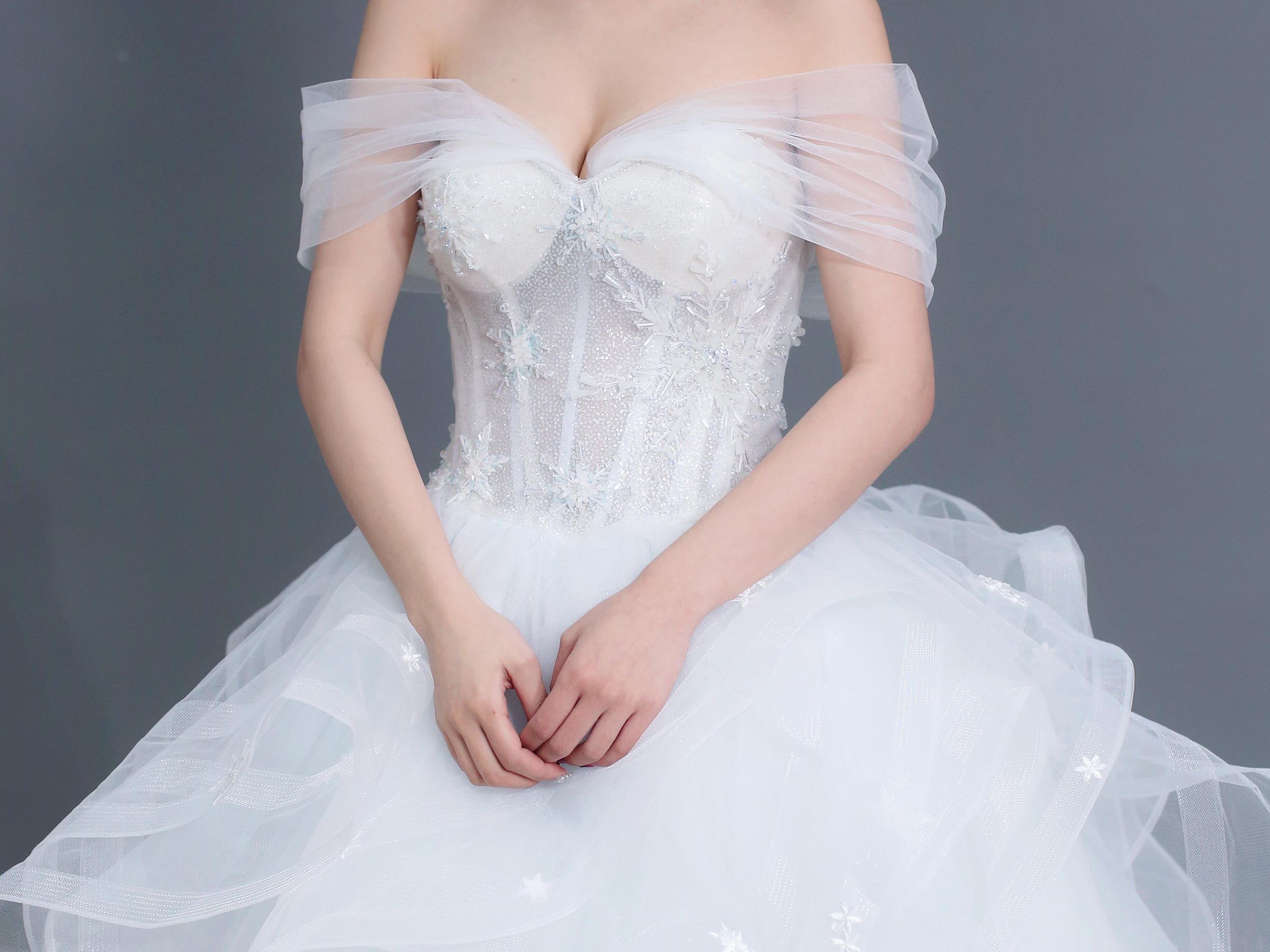 【藩篱婚纱】冰雪公主梦幻主纱系列租赁套餐