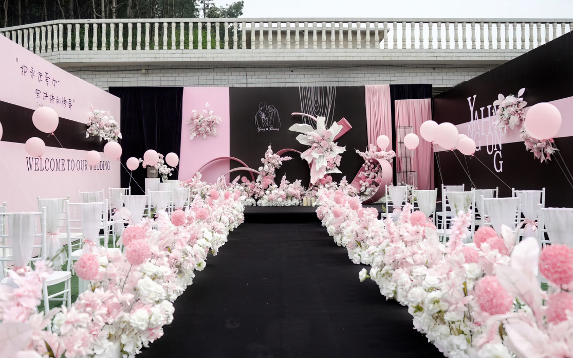 温柔粉调，轻盈悦目