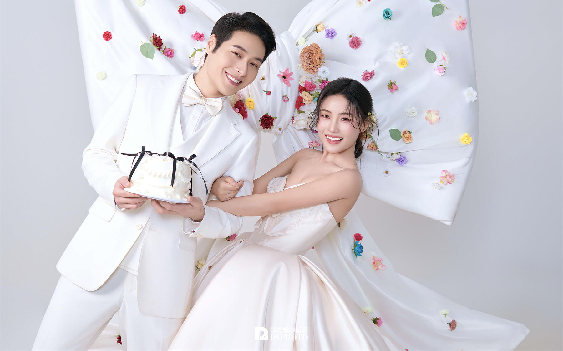?? OMG！這組韓式蝴蝶結(jié)婚照甜到犯規(guī)了?