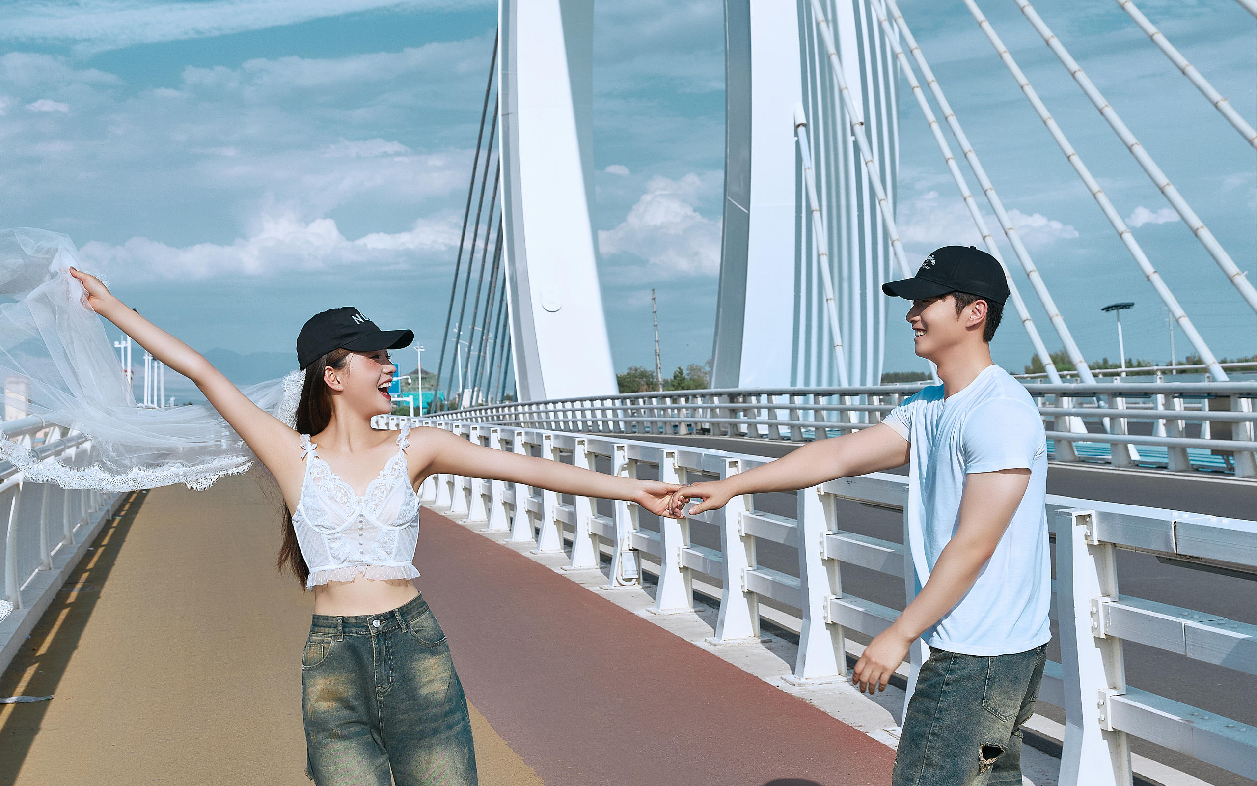 一组浪漫又自由的婚纱照