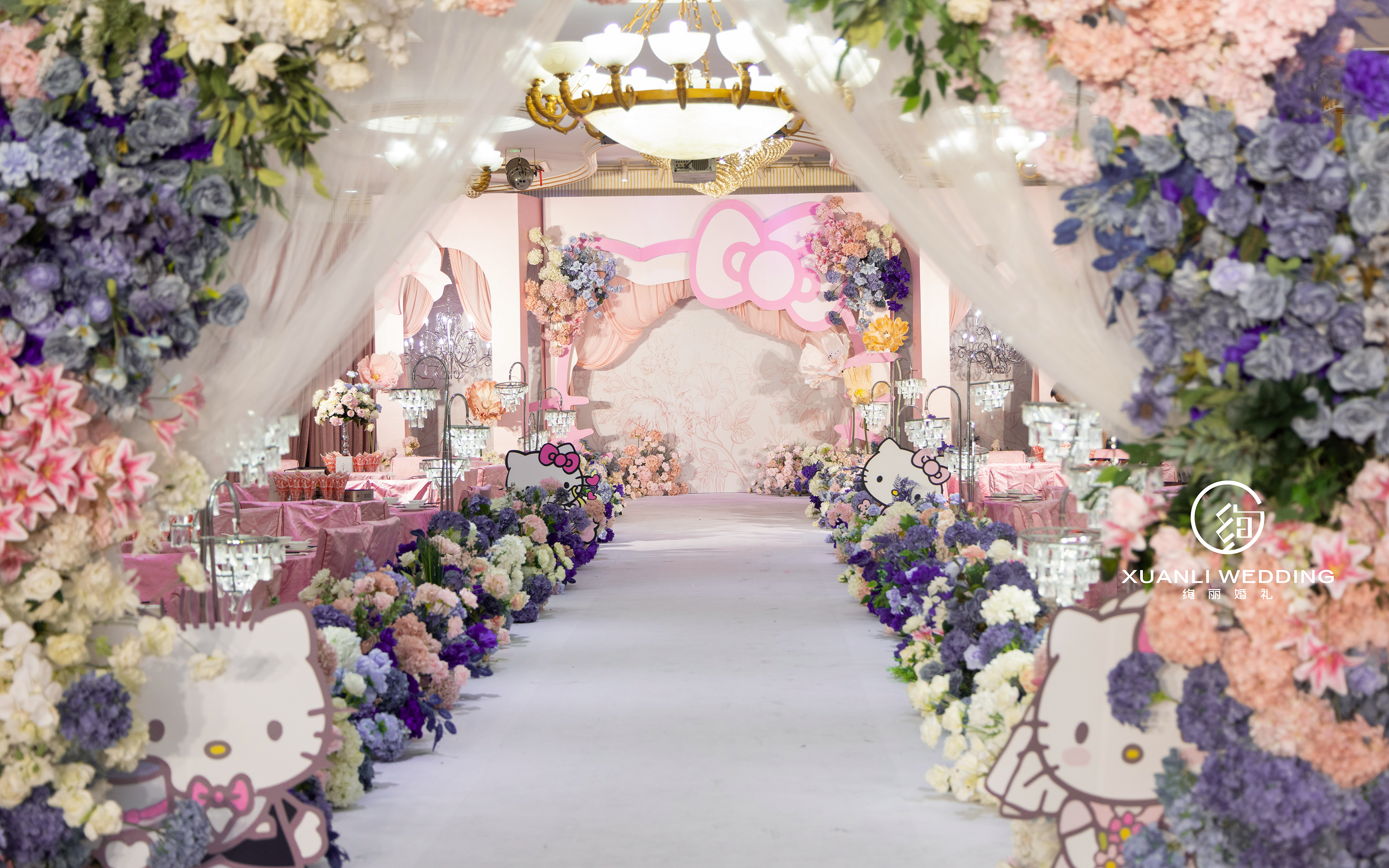 Hello Kitty 童话花园风婚礼