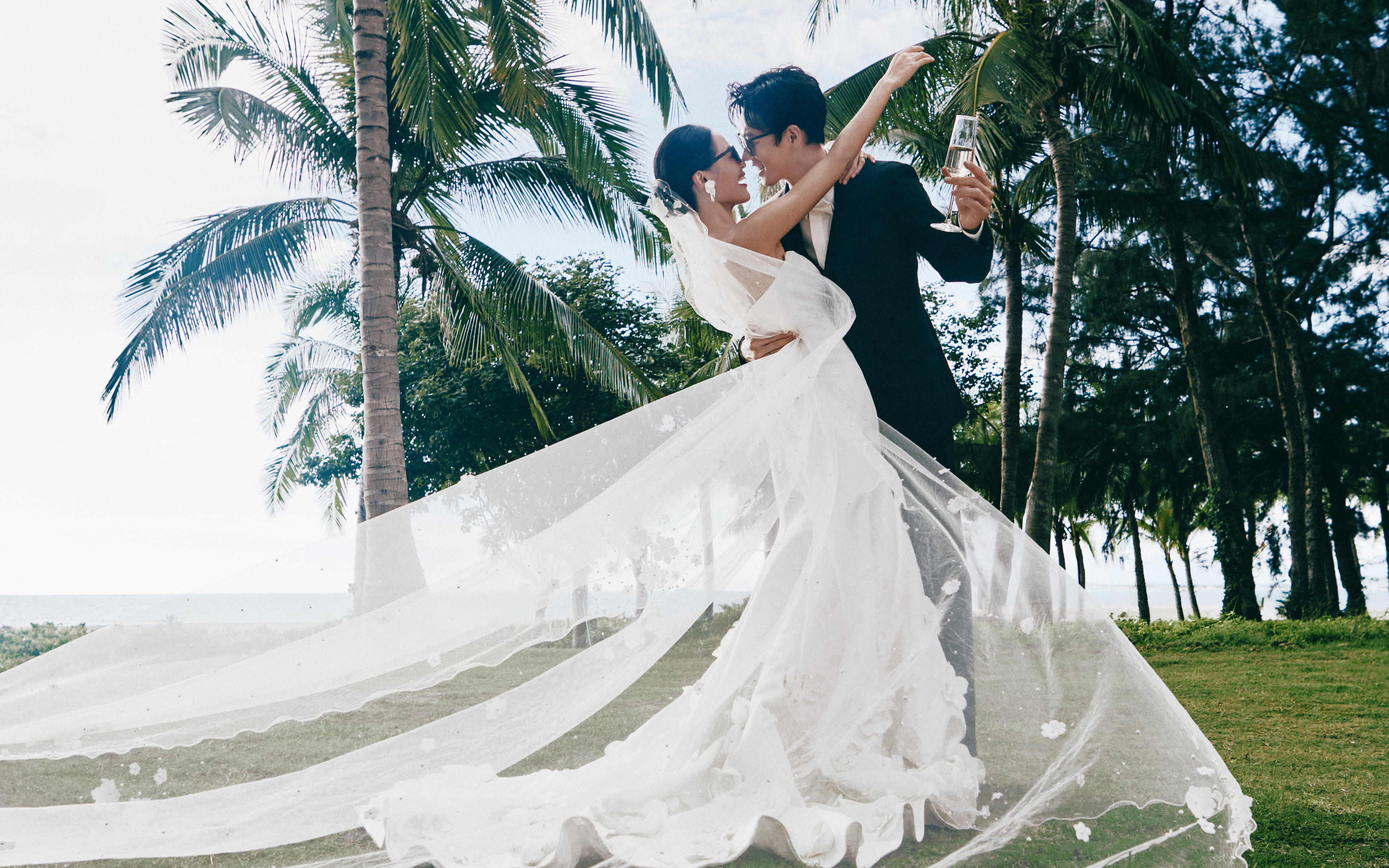 這一刻漂亮到永遠(yuǎn)??婚紗照直接搬進(jìn)大自然