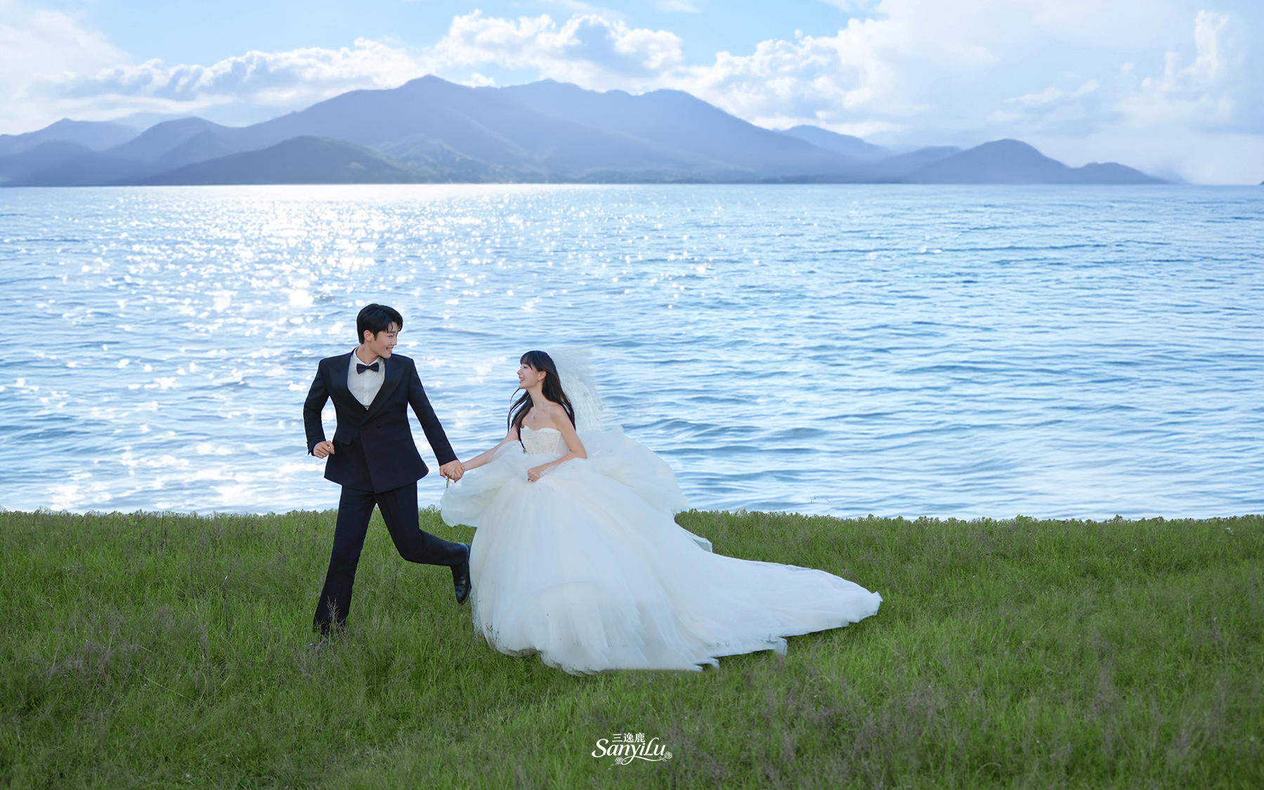 超絕氛圍感婚紗照??太愛這種波光粼粼的了