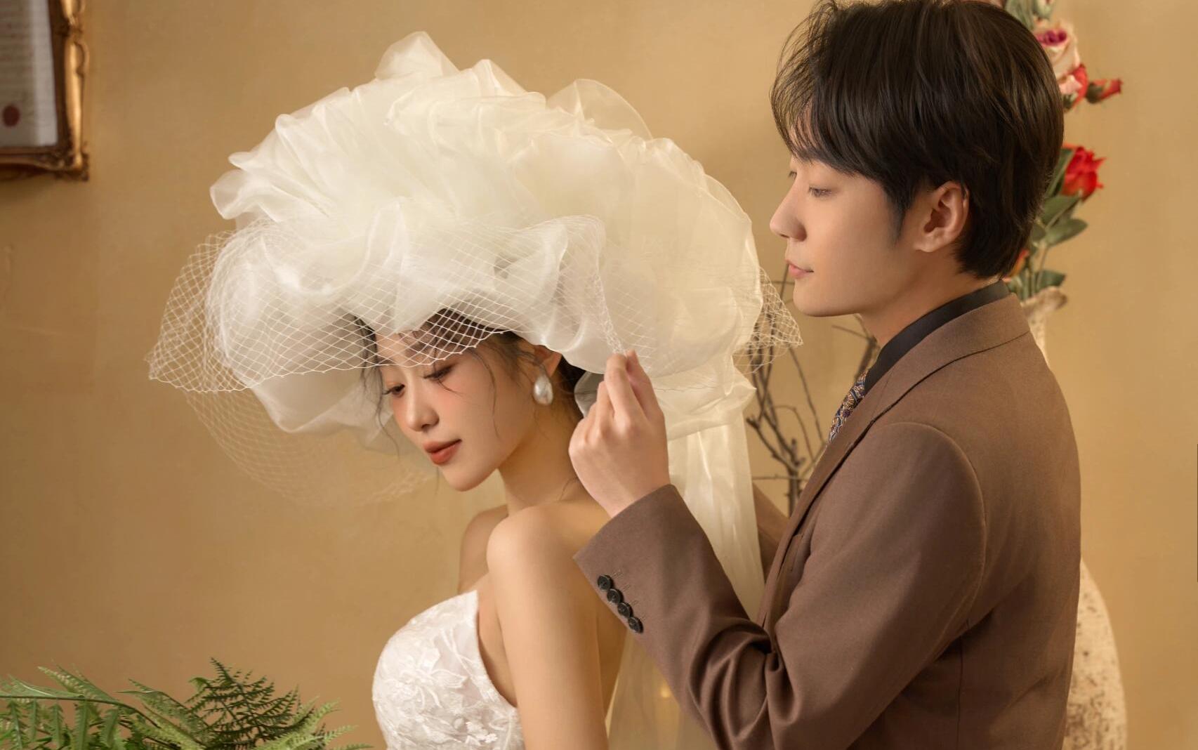 美神降临！复古法式少女的婚纱照也太美了