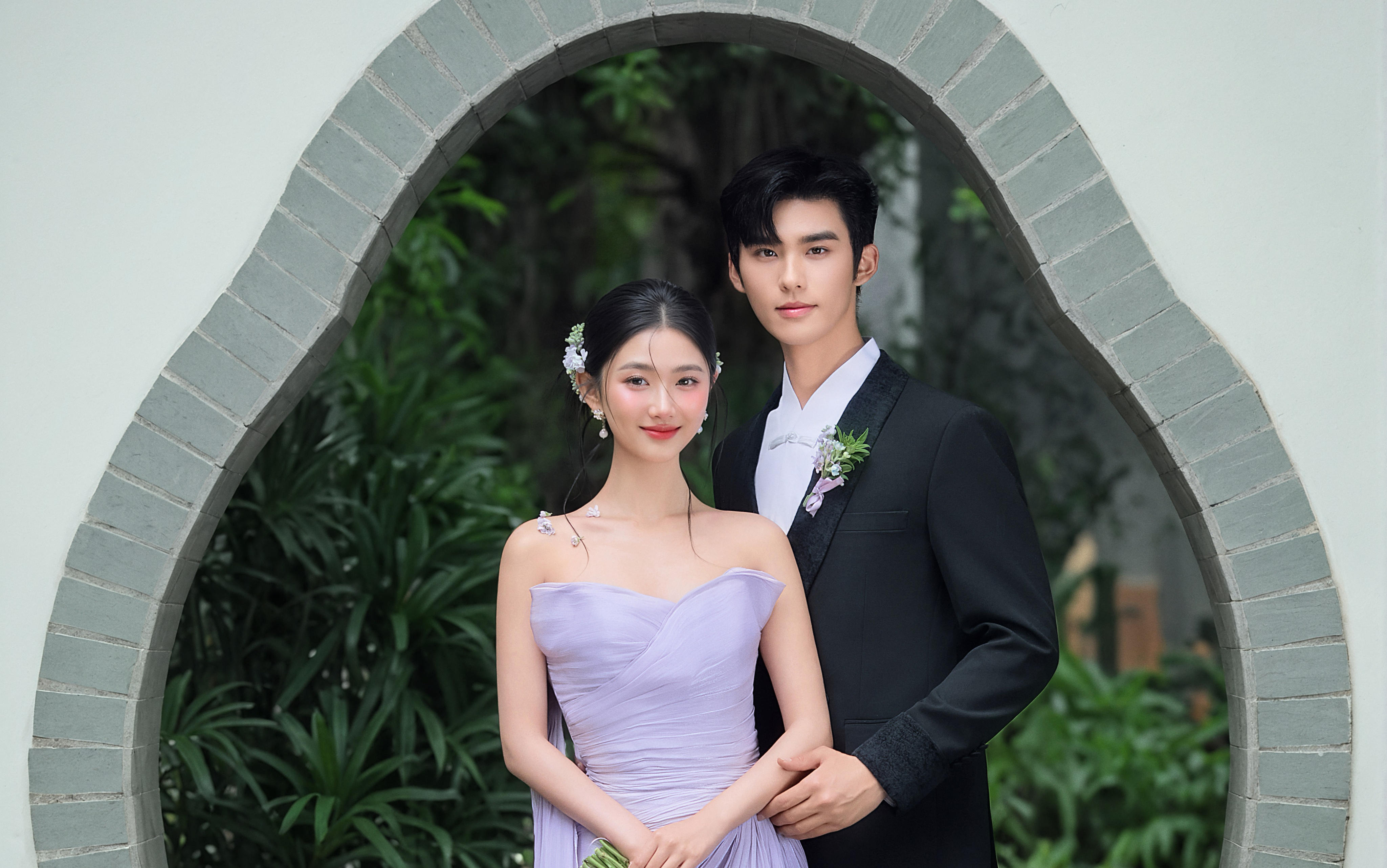 💜紫气东来|被这组新中式婚纱照美到窒息