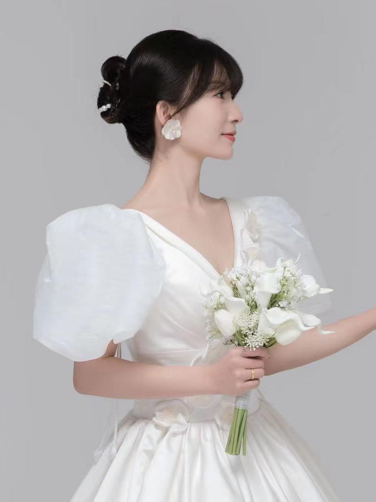 首席化妆师全天跟妆