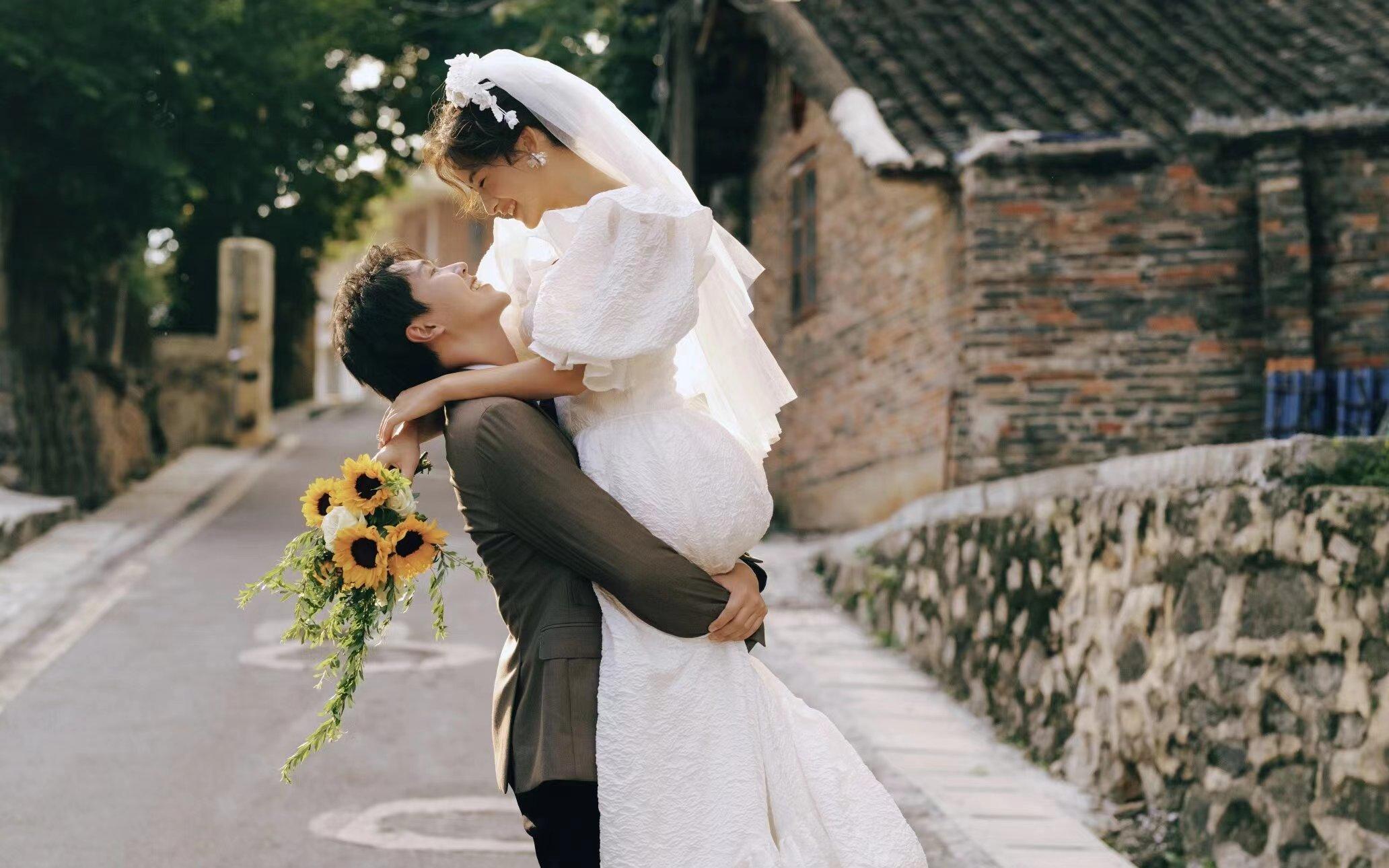 小城年代风 复古婚纱照怀旧氛围