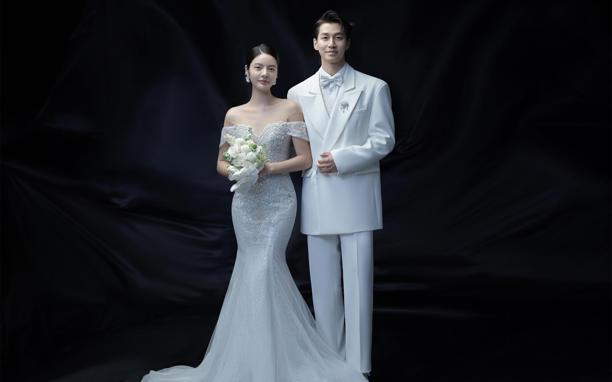 美到犯規(guī)??高級感爆棚的室內(nèi)極簡婚紗照??