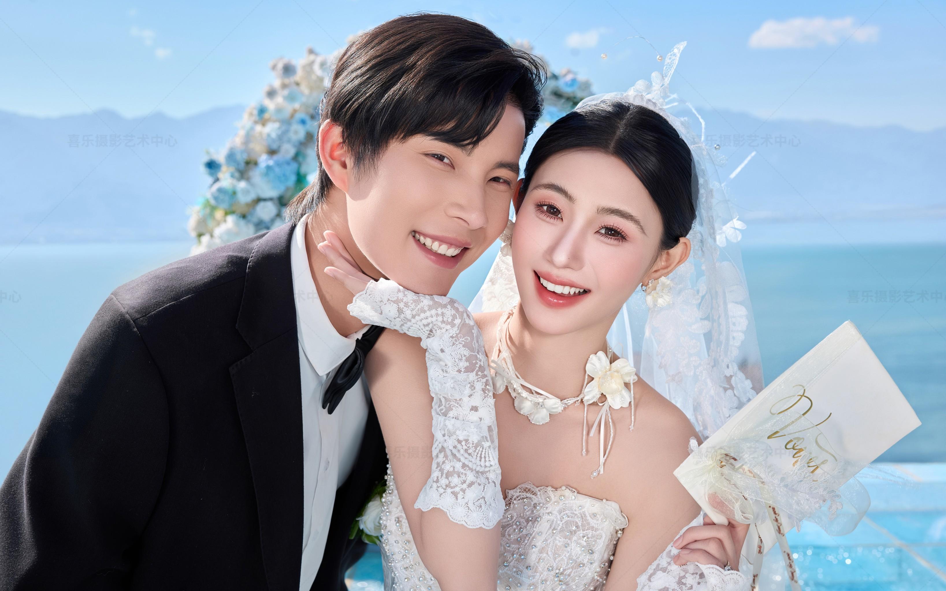 苍山为证，洱海为誓，予你戒指，共许余生。