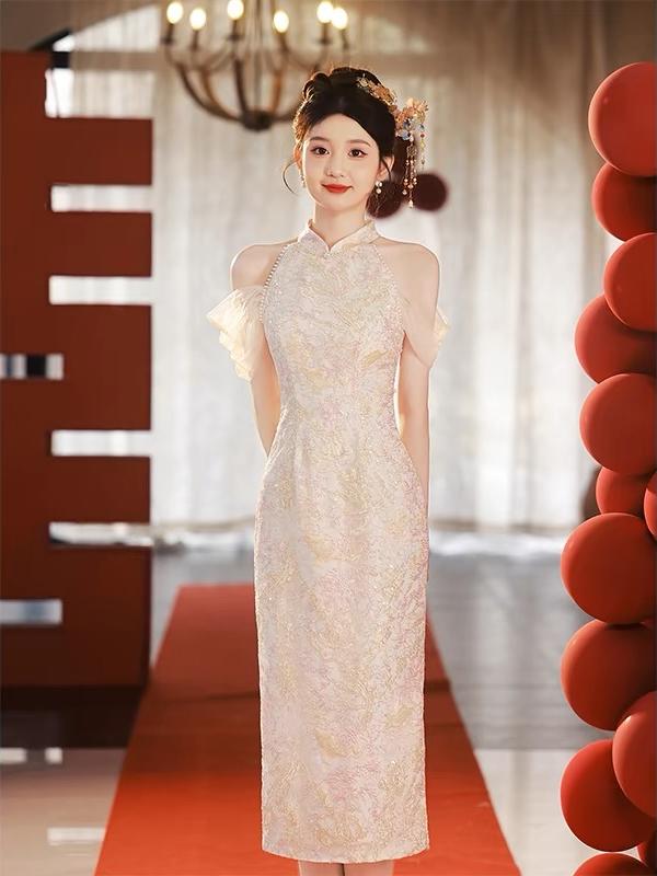 订婚妆容造型+订婚服装