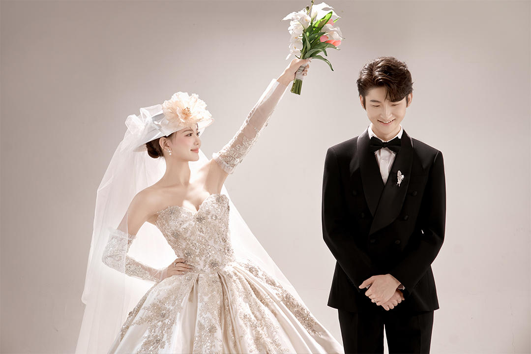 真不是我硬夸‼️这组极简主纱婚纱照巨出片