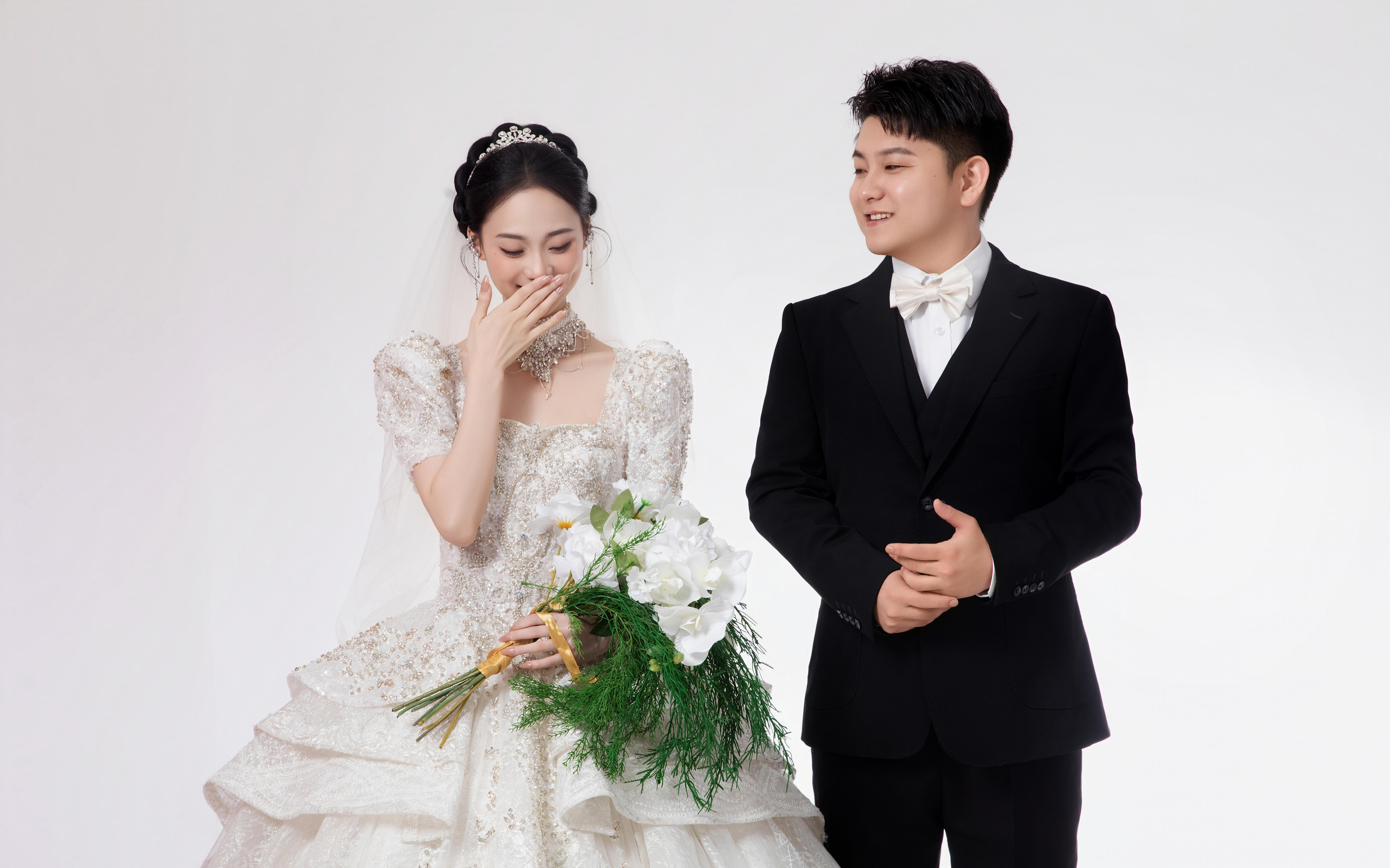 余笙婚纱摄影美学馆--主婚纱