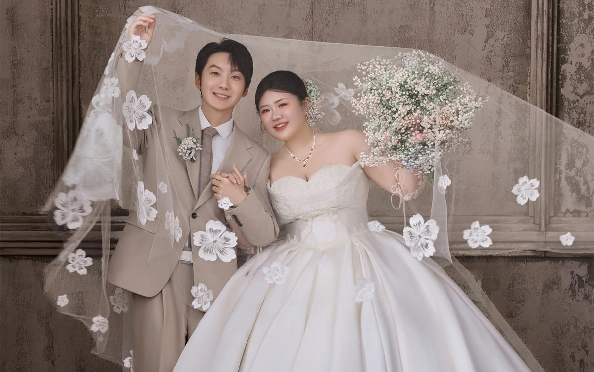 【D视觉摄影】缎面主纱的浪漫，是刻在骨子里的优雅