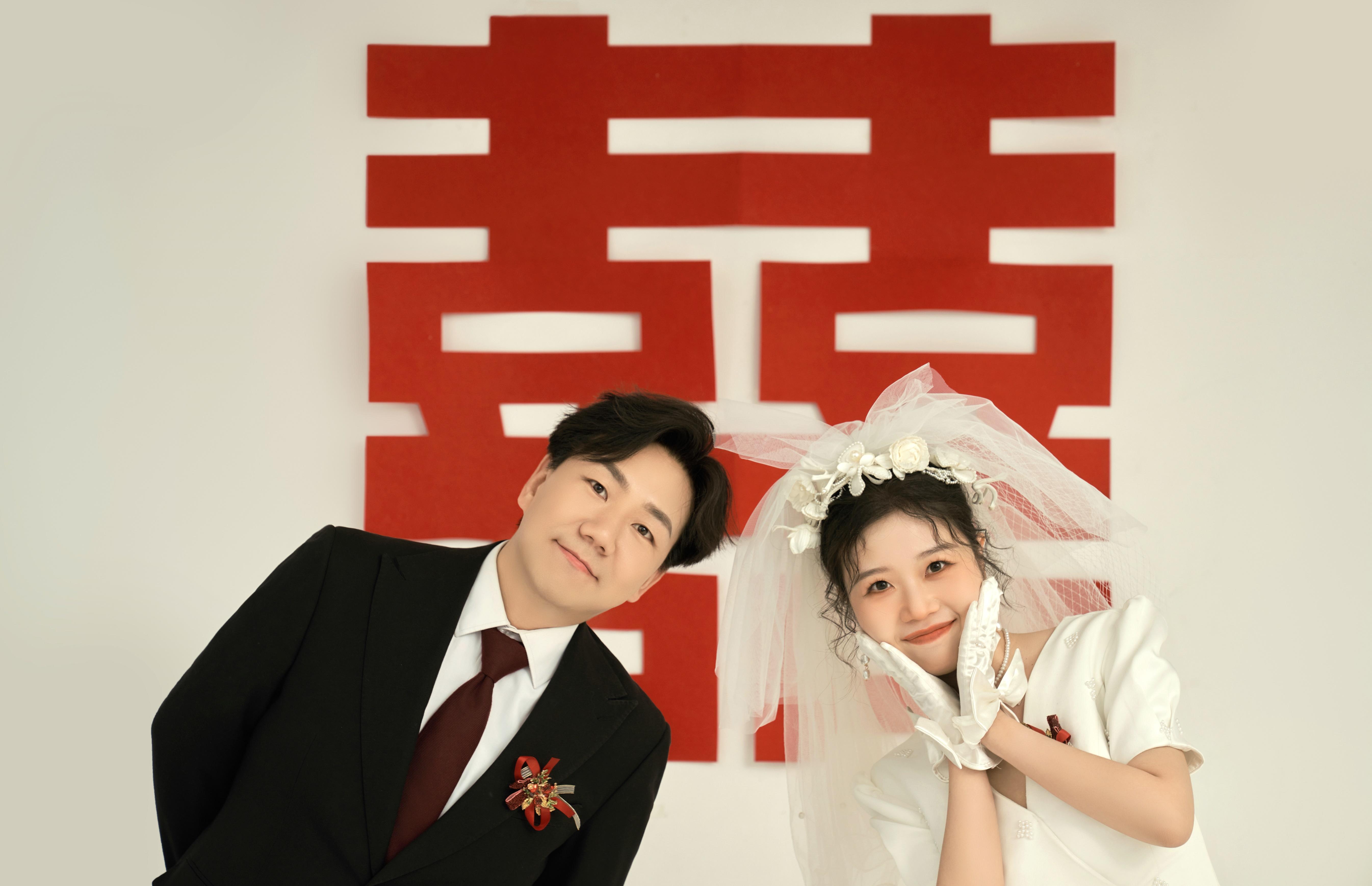 官宣就用這組喜嫁風(fēng)婚紗照