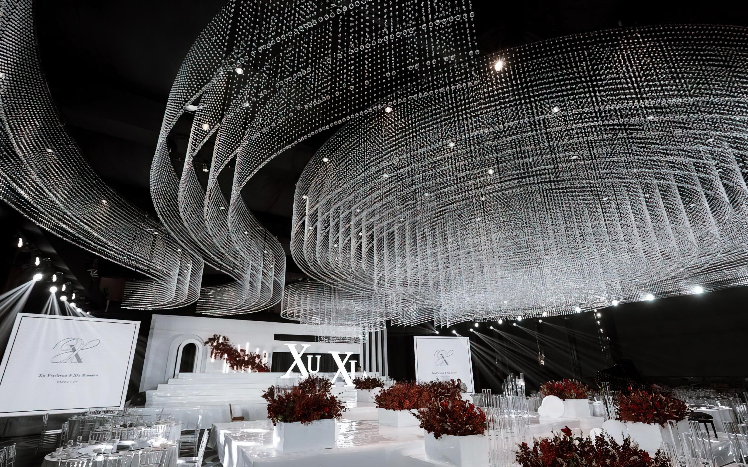 黑白經(jīng)典奢華婚禮