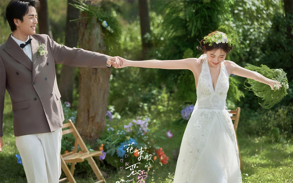 一整个美住🍃清新治愈的森系草坪婚纱照