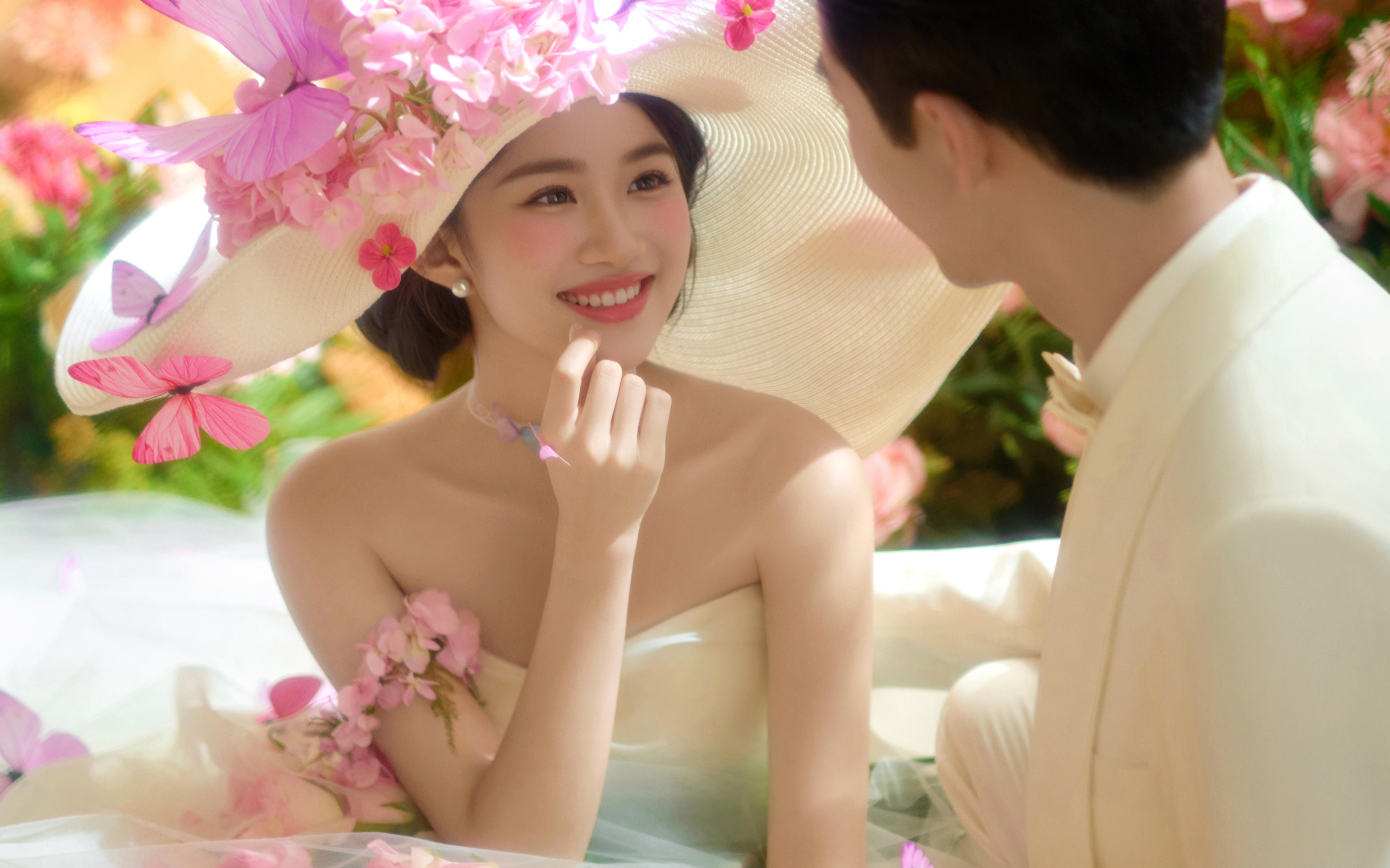 【花房婚纱照】镜头映情长，余生共赴这场花漾时光