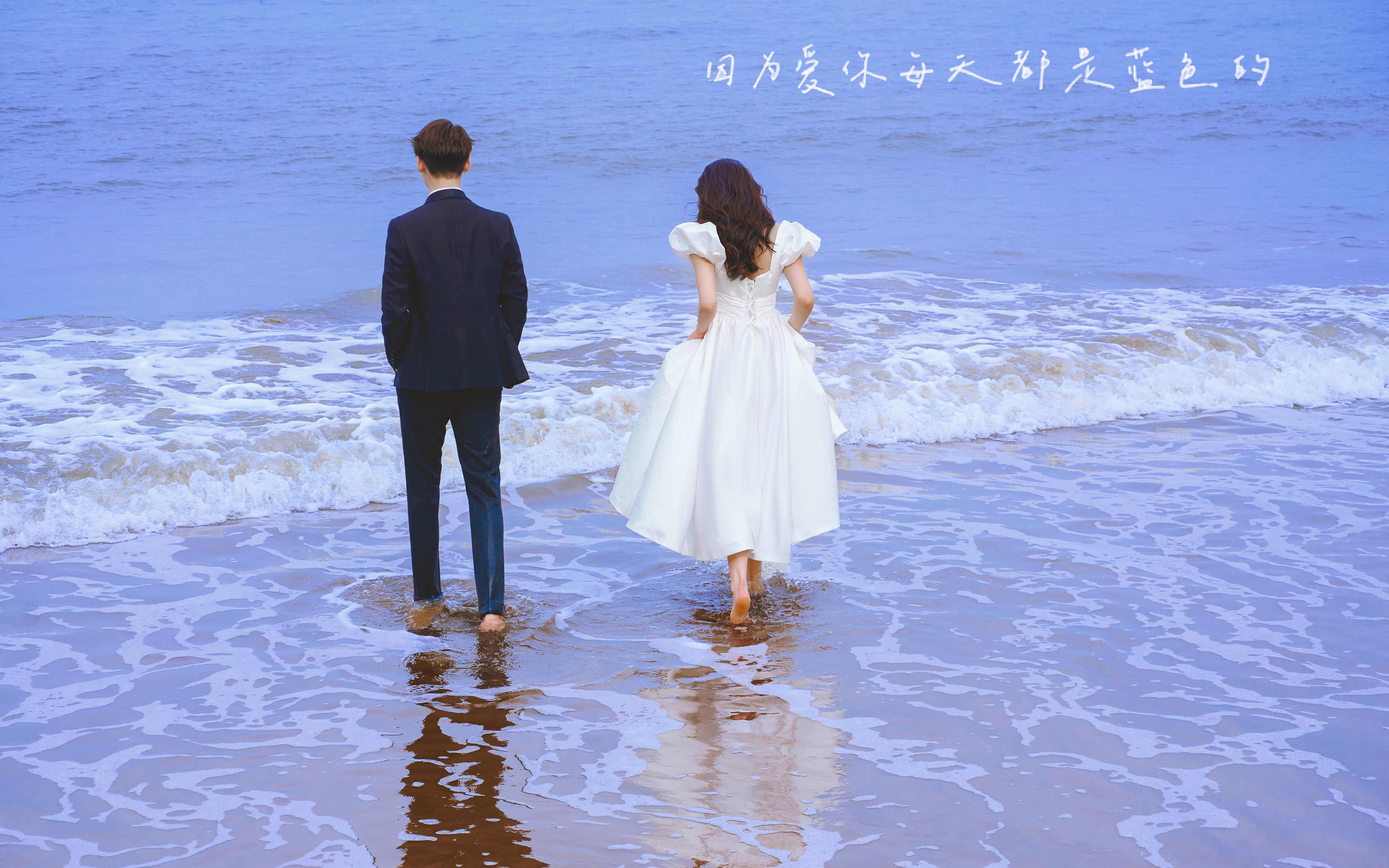 风电场畔的浪漫 你我牵手同行~