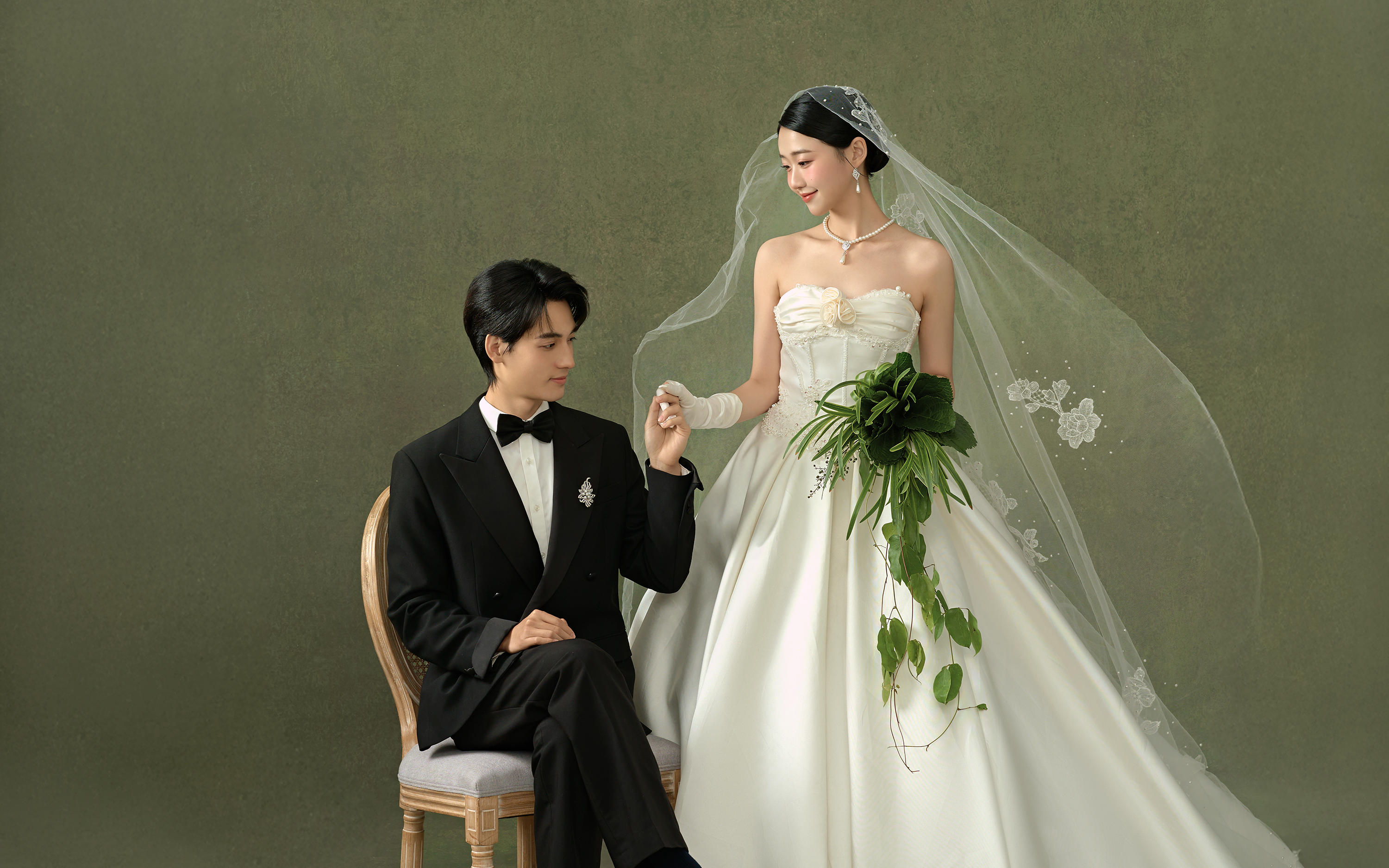 點(diǎn)擊率99%的油畫婚紗照！成功拿下