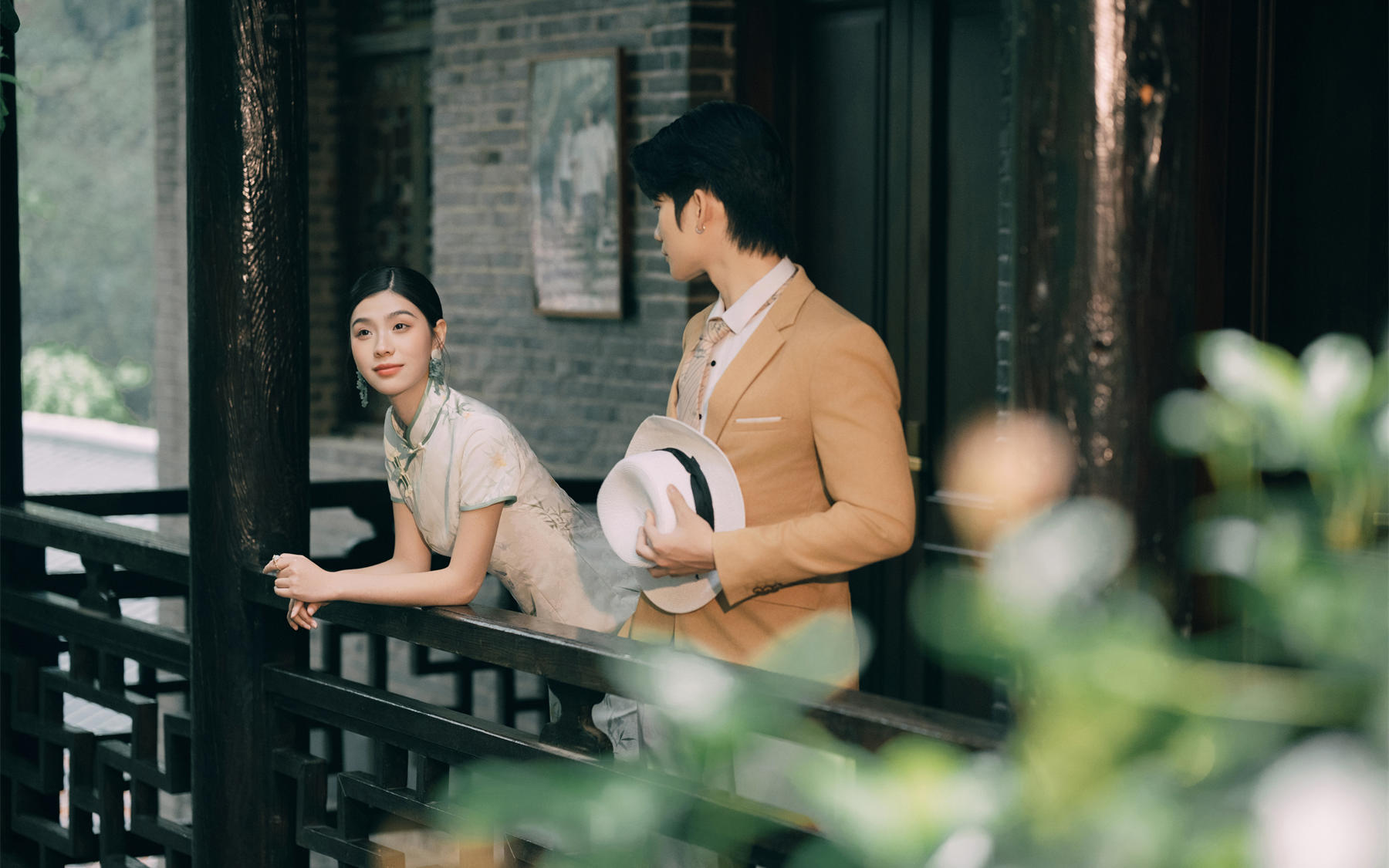 当园林遇上旗袍婚纱照｜被闺蜜问爆的国风婚照太绝了