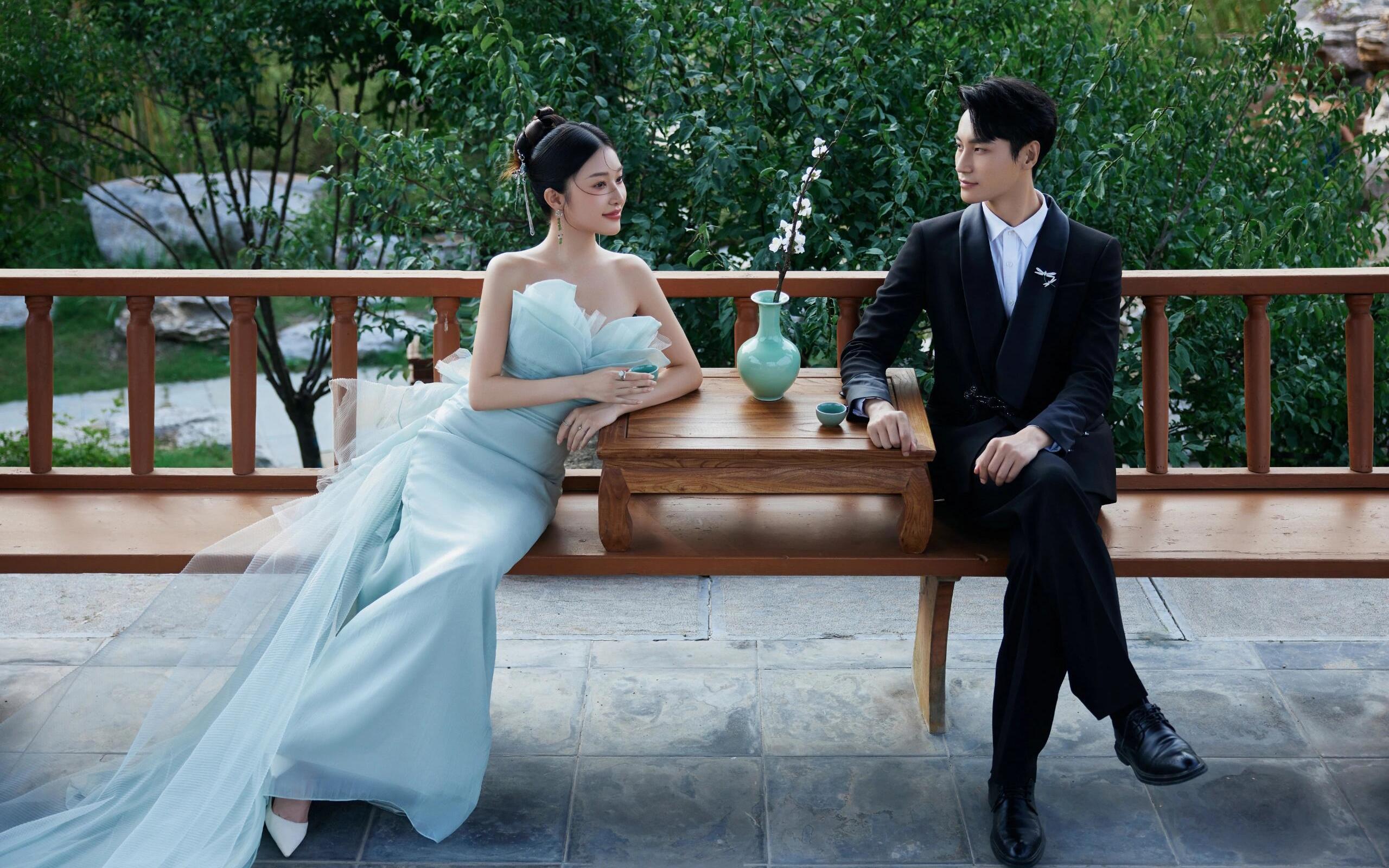 【東方美學(xué)下的新中式婚紗照】