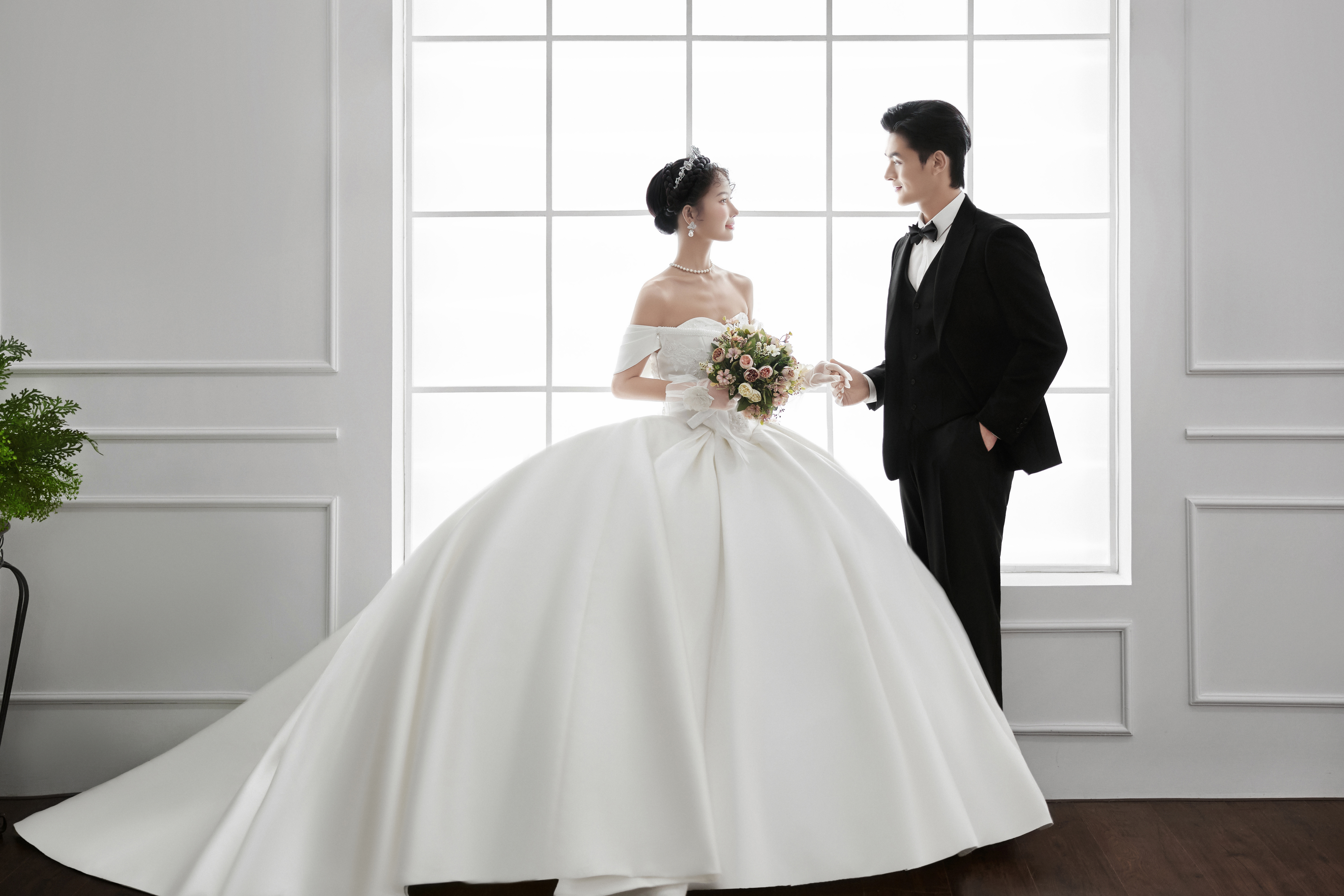 八服八造+一对一韩式婚纱照/外景婚纱摄影/徐州网