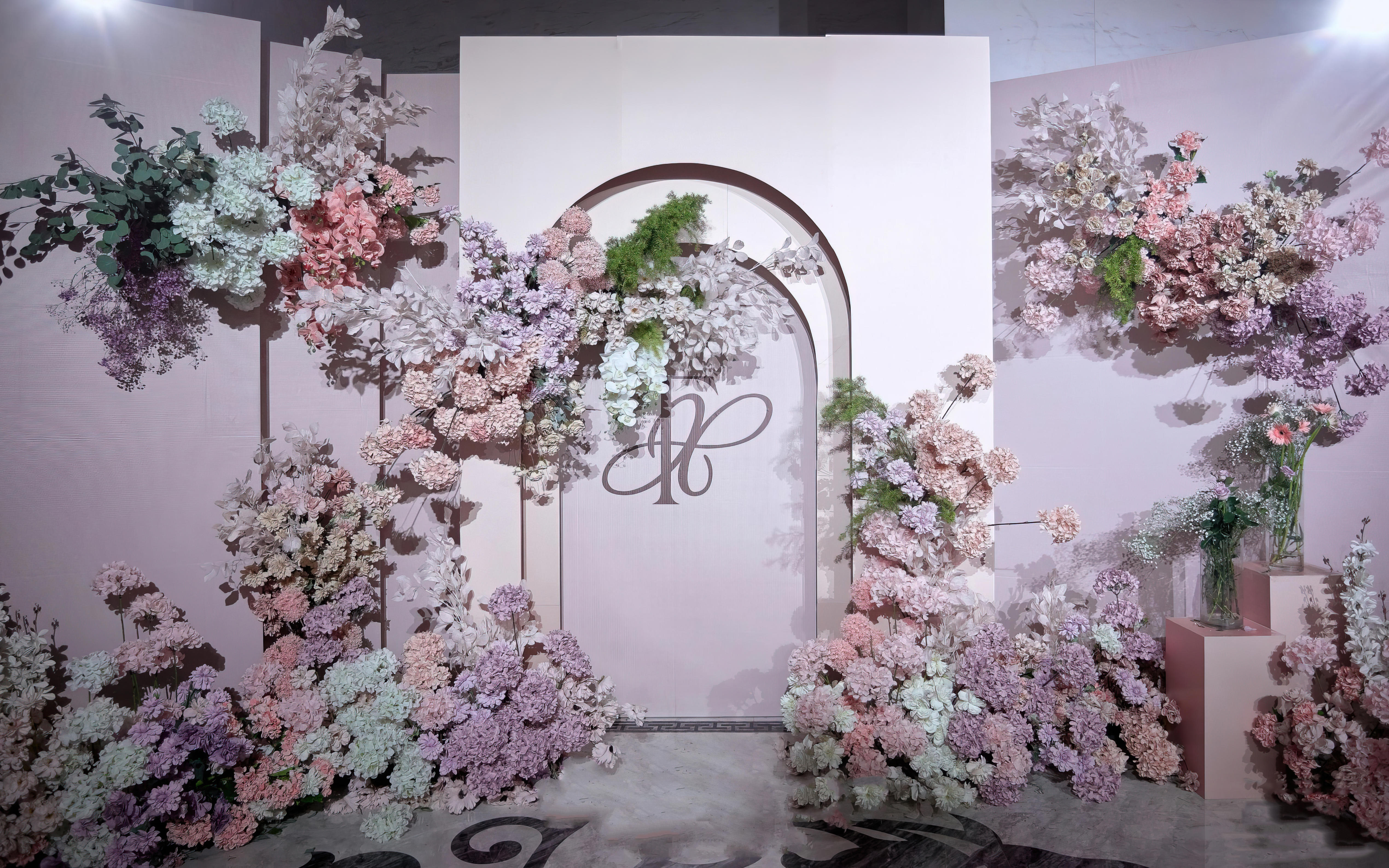 粉佳人婚礼，定格浪漫瞬间