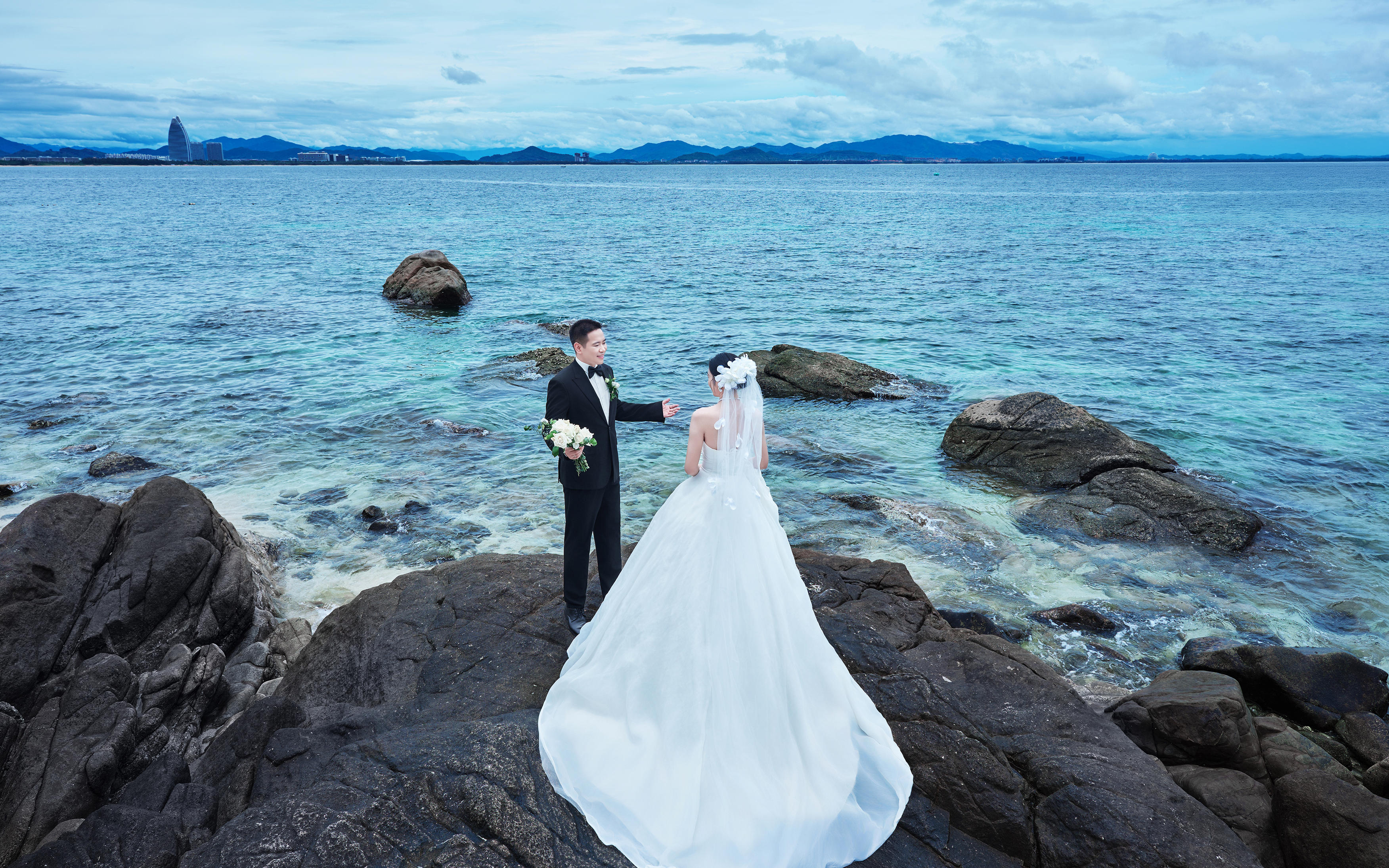 🌊 海蚀情书｜三亚婚纱照
