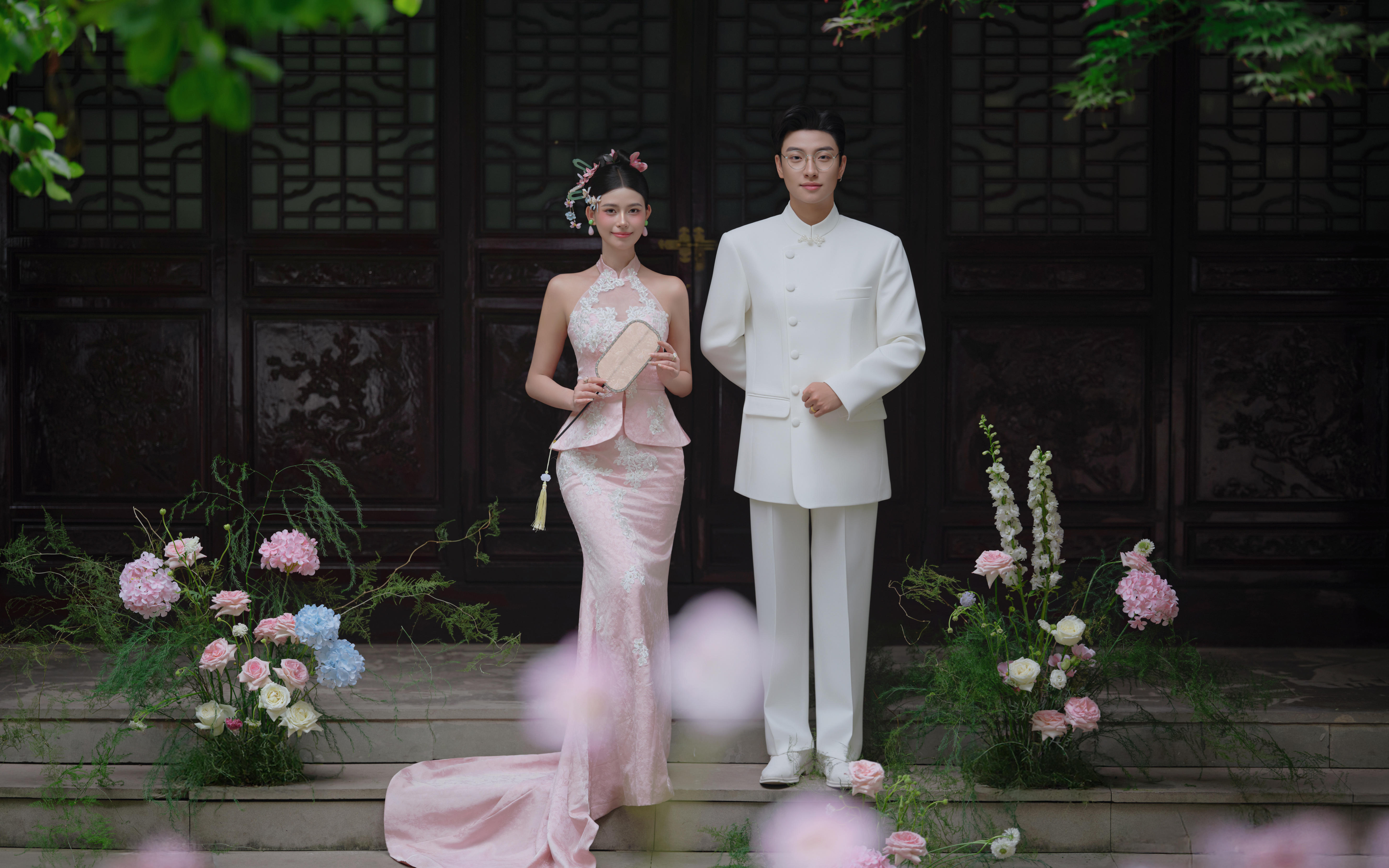 愛(ài)慘了粉色新中式??園林婚紗照美出新高度