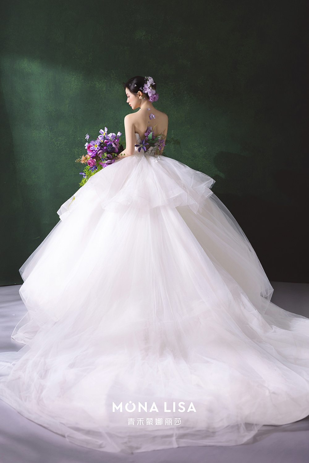 美到失语😌谁懂轻复古主纱婚纱照的魅力