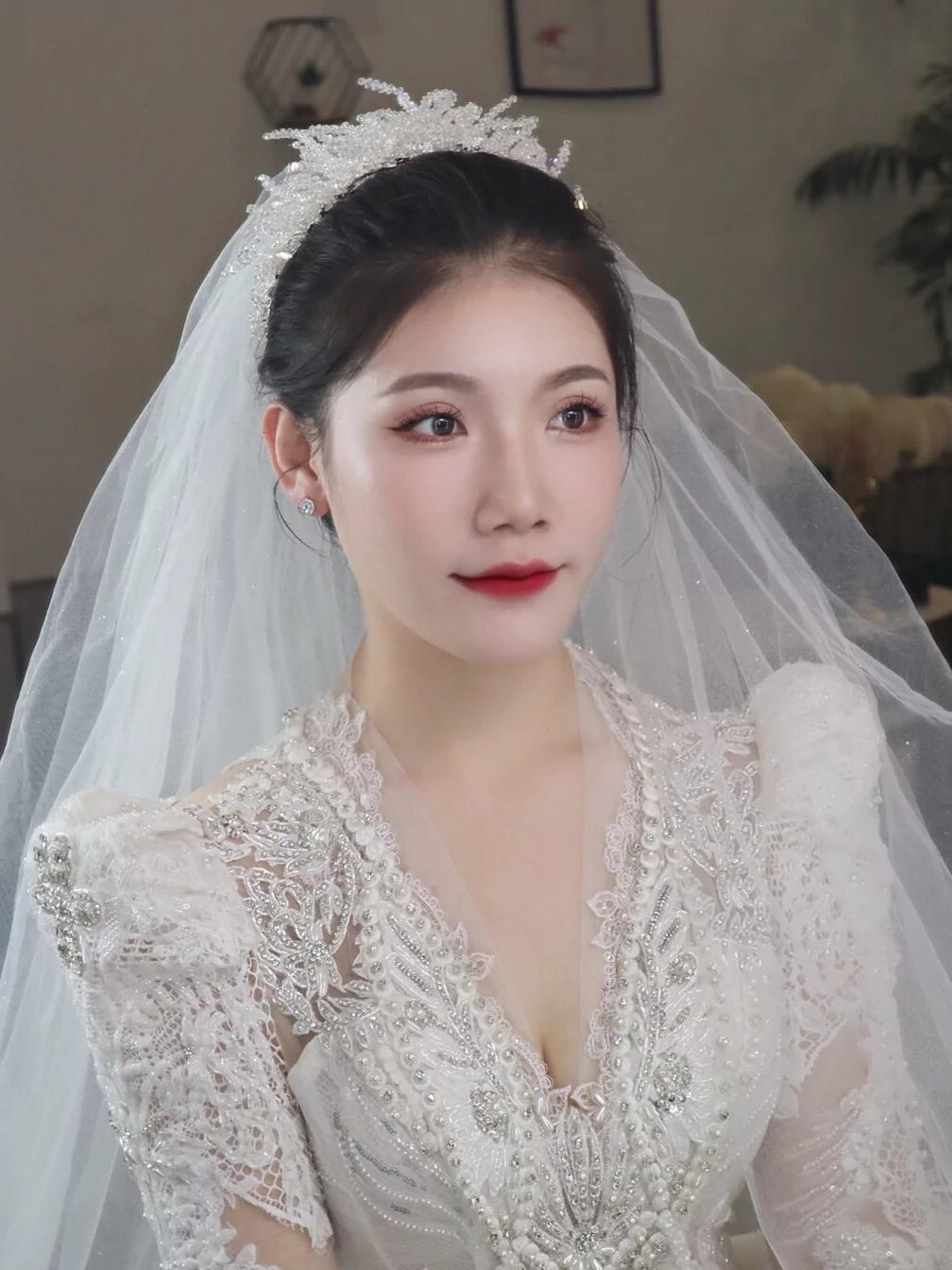 简约高级新娘化妆造型 主纱造型