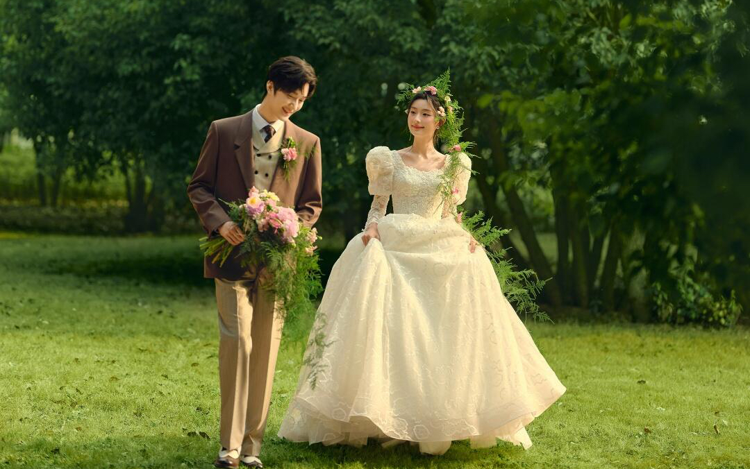 森系复古感｜每一帧都是绿野仙踪婚纱照