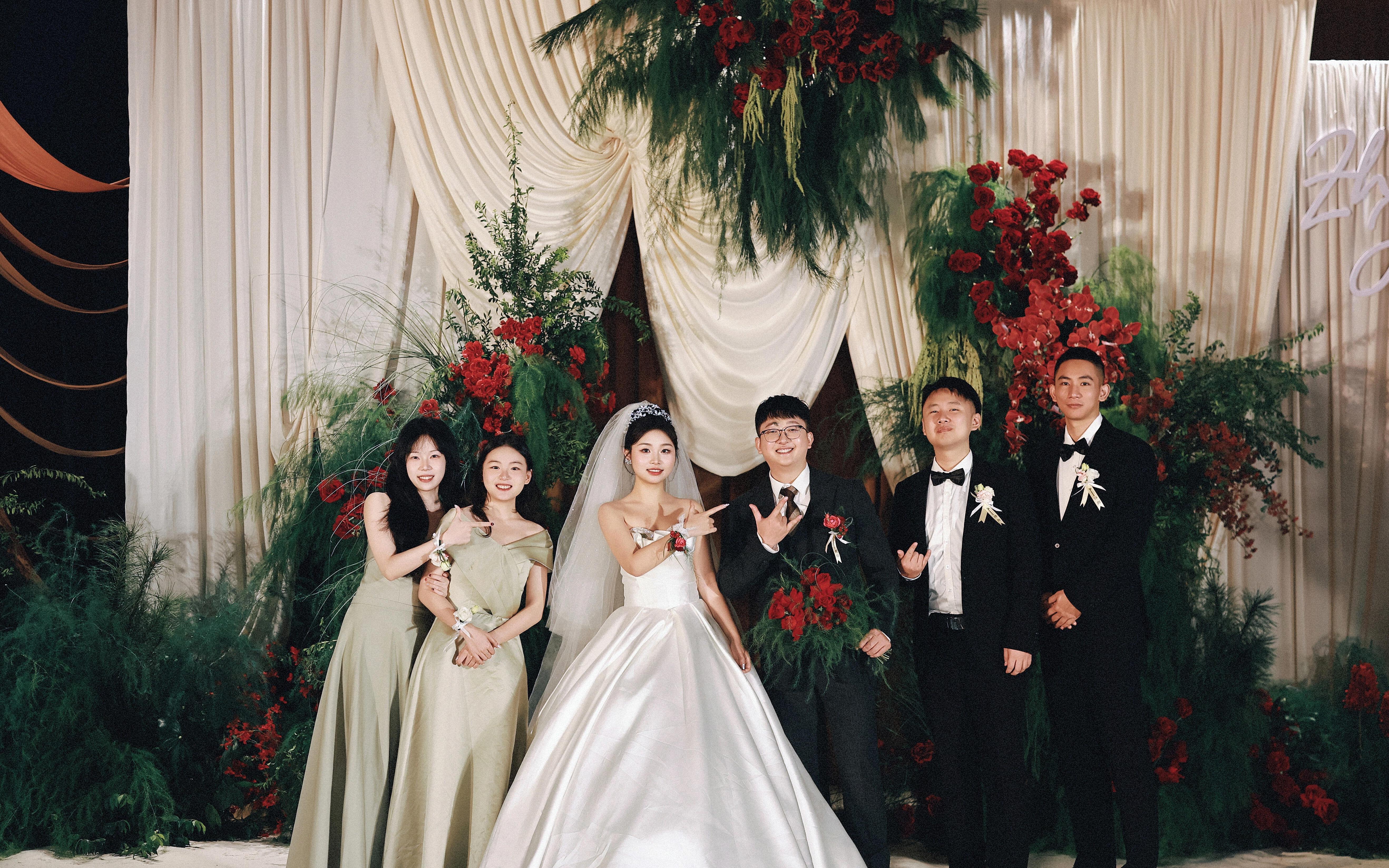  【囍记】奶咖色系的婚礼胶片风嘎嘎出片