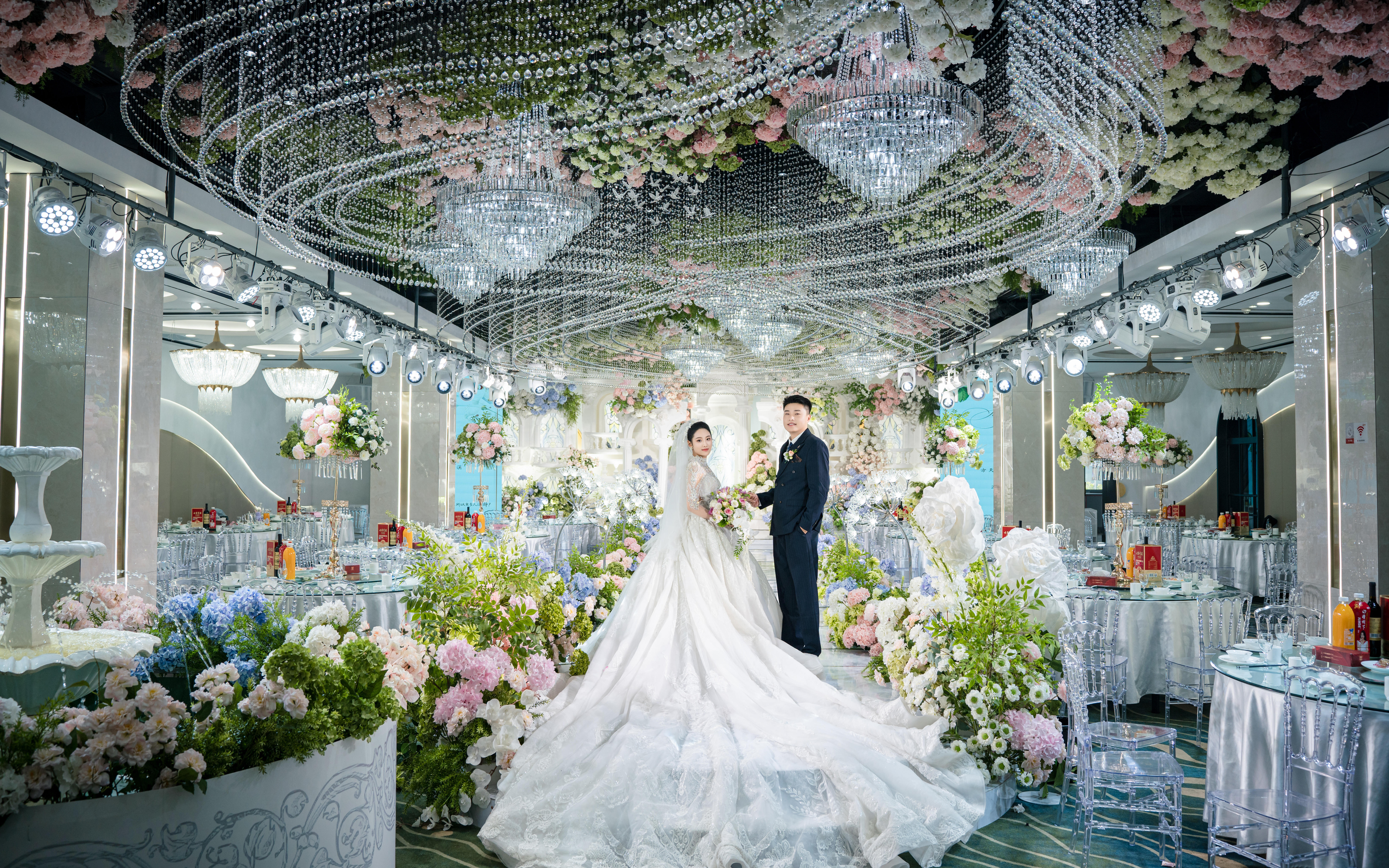 【爱渡一站式婚礼中心】普罗旺斯新人分享