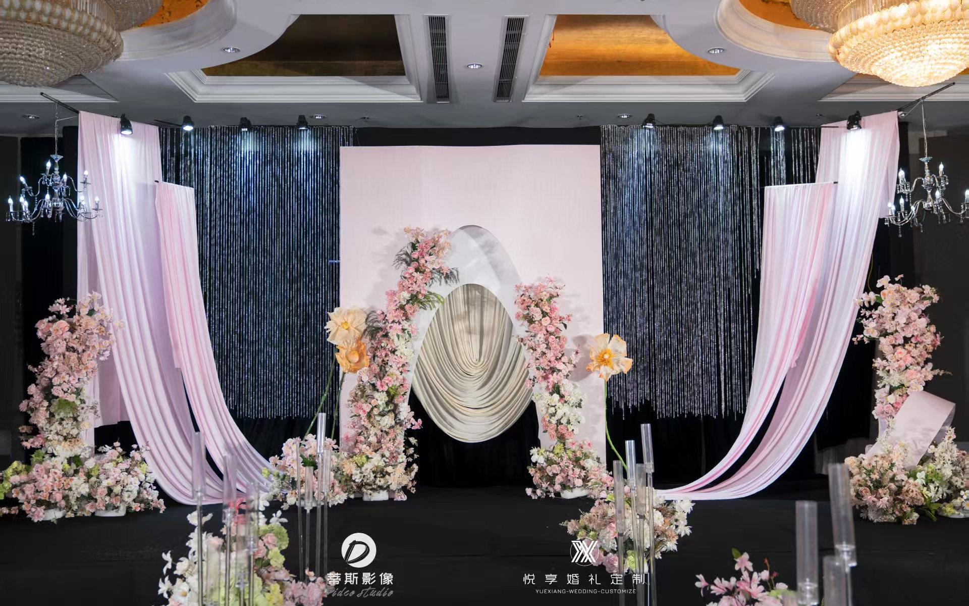 【悦享婚礼】被赞爆的浪漫粉韩系婚礼！